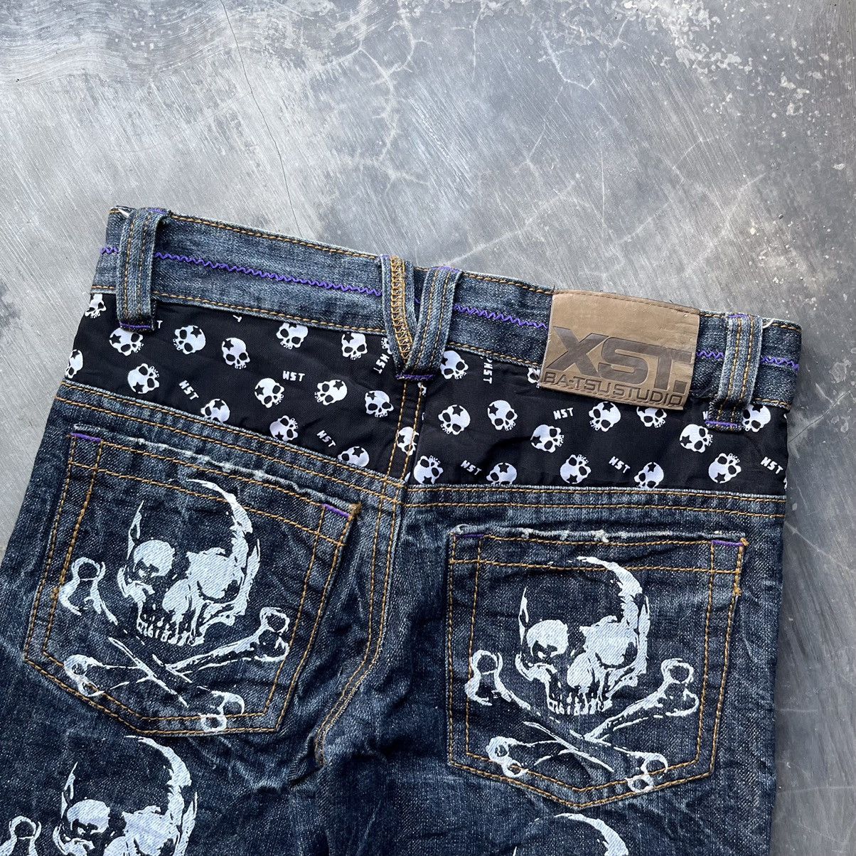 If Six Was Nine × Japanese Brand × KMRii Batsu studio mad punk skull short pants Size US 29 - 10 Thumbnail