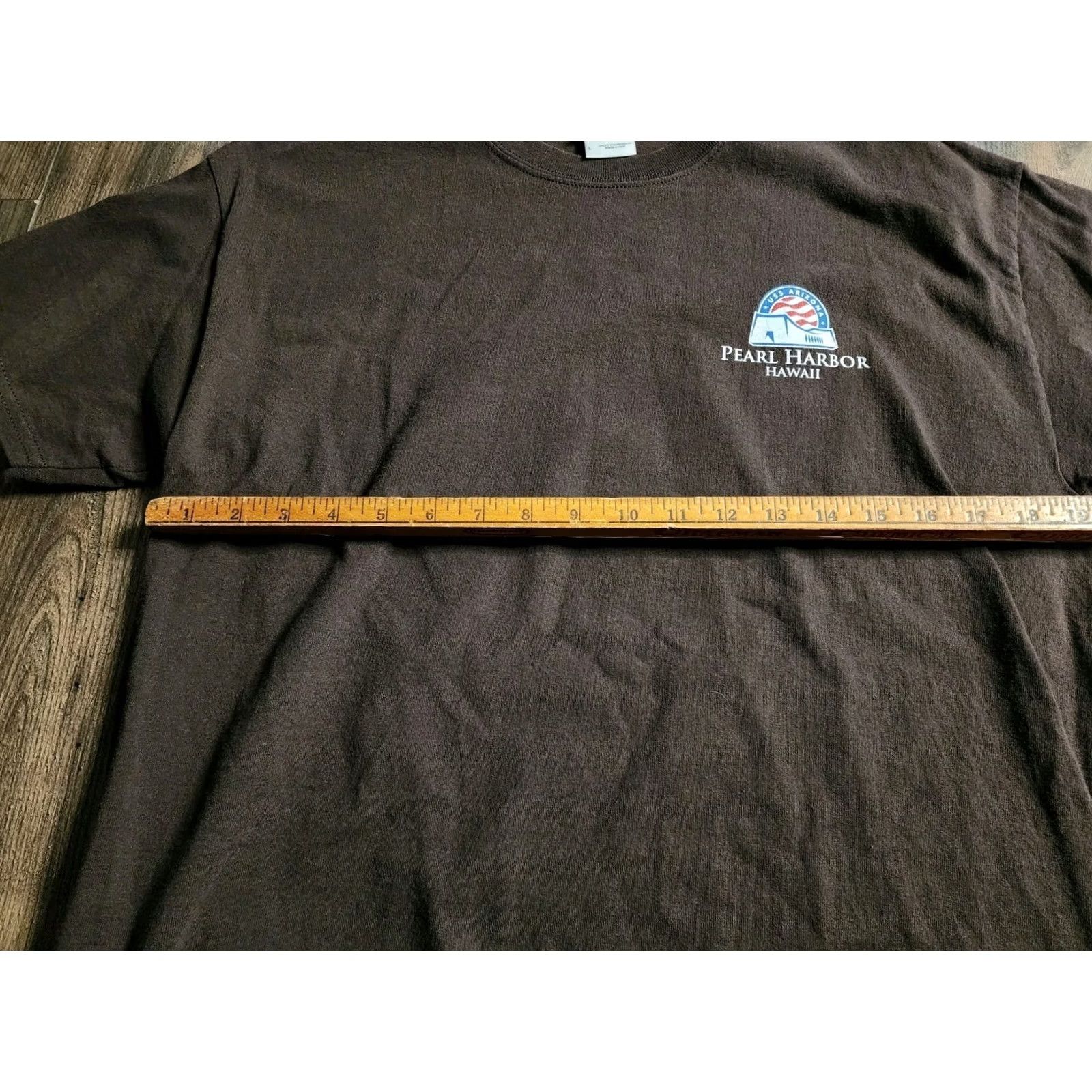 Gildan VINTAGE? Retro Mens L USS Arizona BB 39 Remember Pearl Harbor Double Sided T Shirt Size US L / EU 52-54 / 3 - 2 Thumbnail