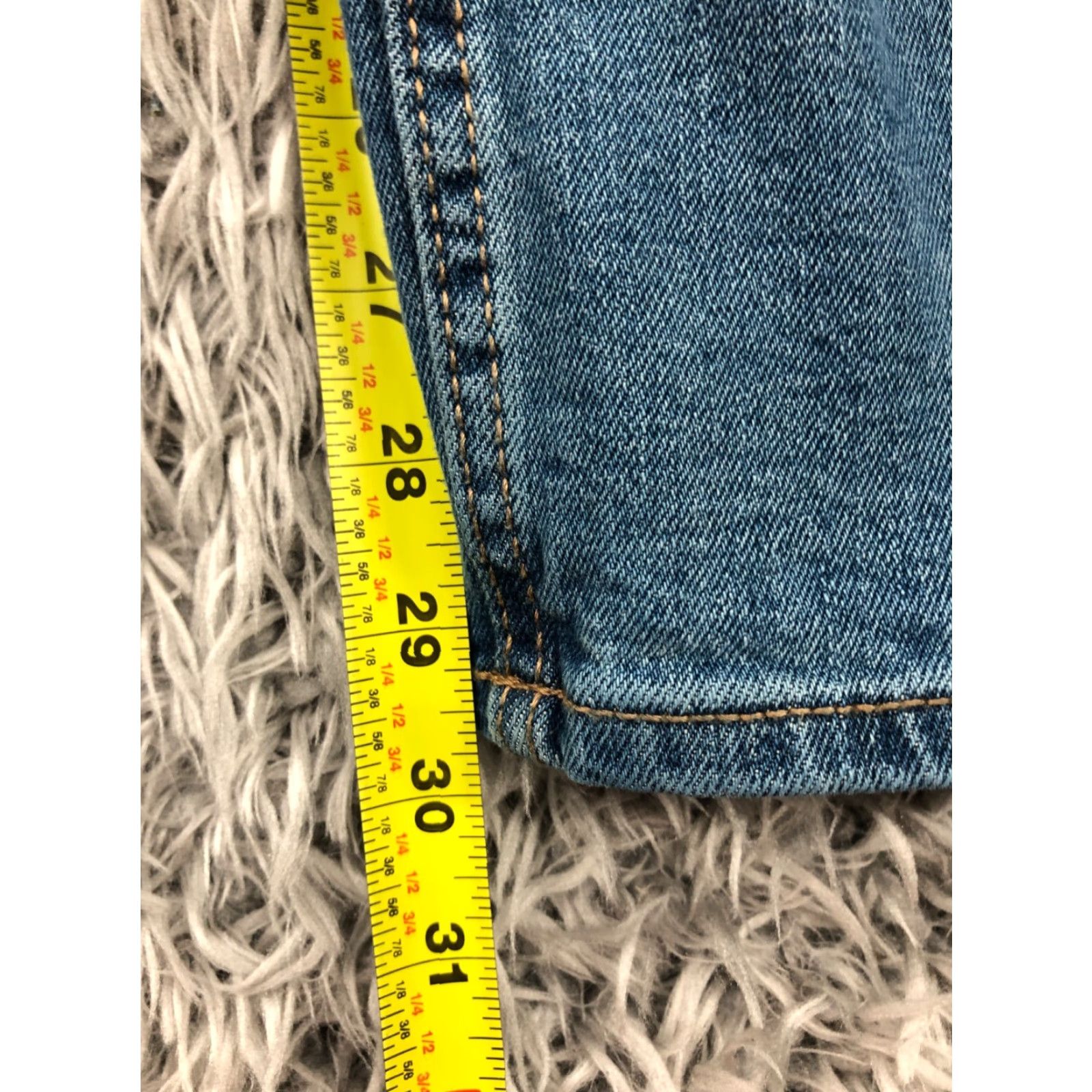 Old Navy Old Navy Athletic Straight Jeans Mens 30x30 Medium Wash Blue" Size US 30 / EU 46 - 3 Thumbnail