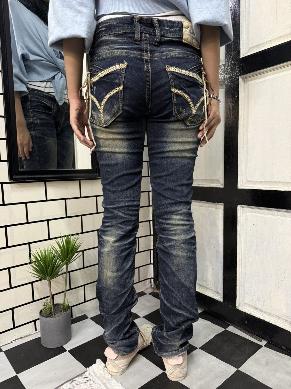 Beauty Beast Lolita Japan Claw Mark Fade Mud Wash Stacked Jeans Size 29" - 4 Thumbnail