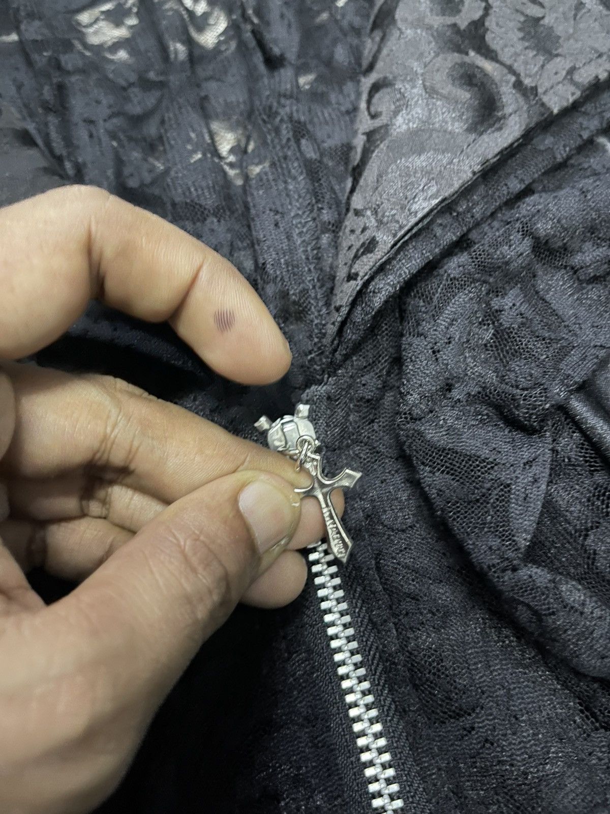 If Six Was Nine 2000s H.NAOTO CROSS CHARM LACE FRILL ZIPPER CARDIGAN RARE Size M / US 6-8 / IT 42-44 - 12 Thumbnail