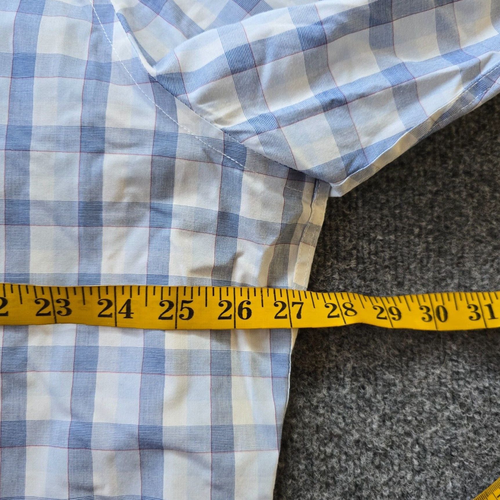 UNTUCKit UNTUCKit Shirt Mens 2XL Blue Plaid Button-Down Long Sleeve Classic Career Shirt Mens 2XL Blue Plaid Button-Down Long Sleeve UNTUCKit Size US XXL / EU 58 / 5 - 6 Thumbnail