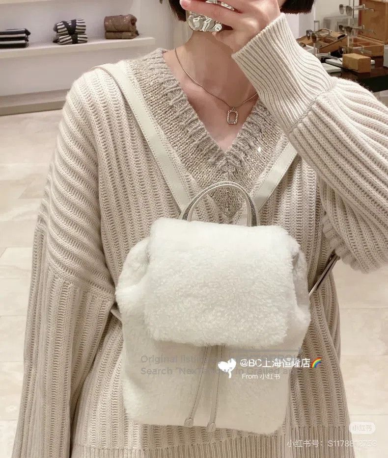 Brunello Cucinelli Brunello Cucinelli V-neck sequin cashmere sweater Size S / US 4 / IT 40 - 7 Thumbnail