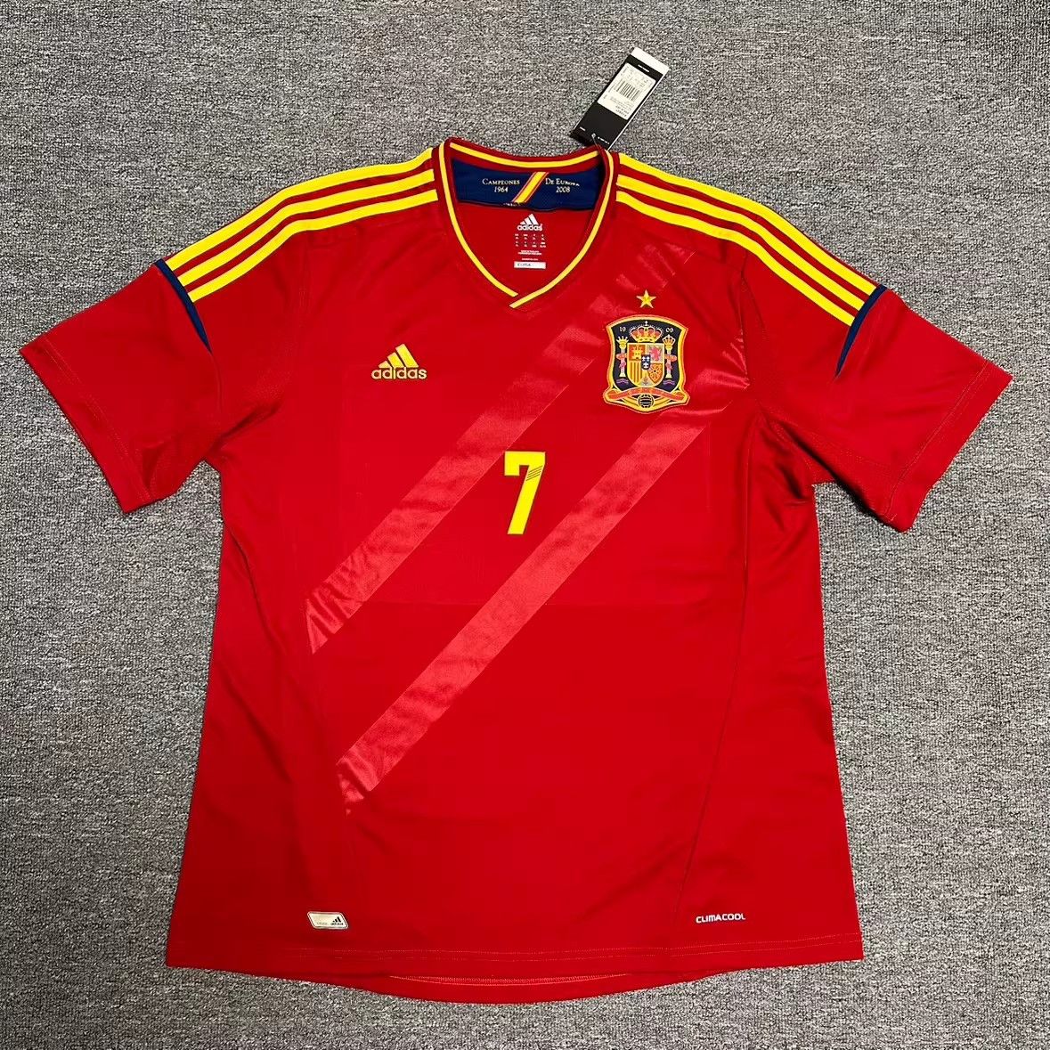 Other 2012 2013 Spain #7 Roberto Soldado Jersey Size US XL / EU 56 / 4 - 2 Thumbnail