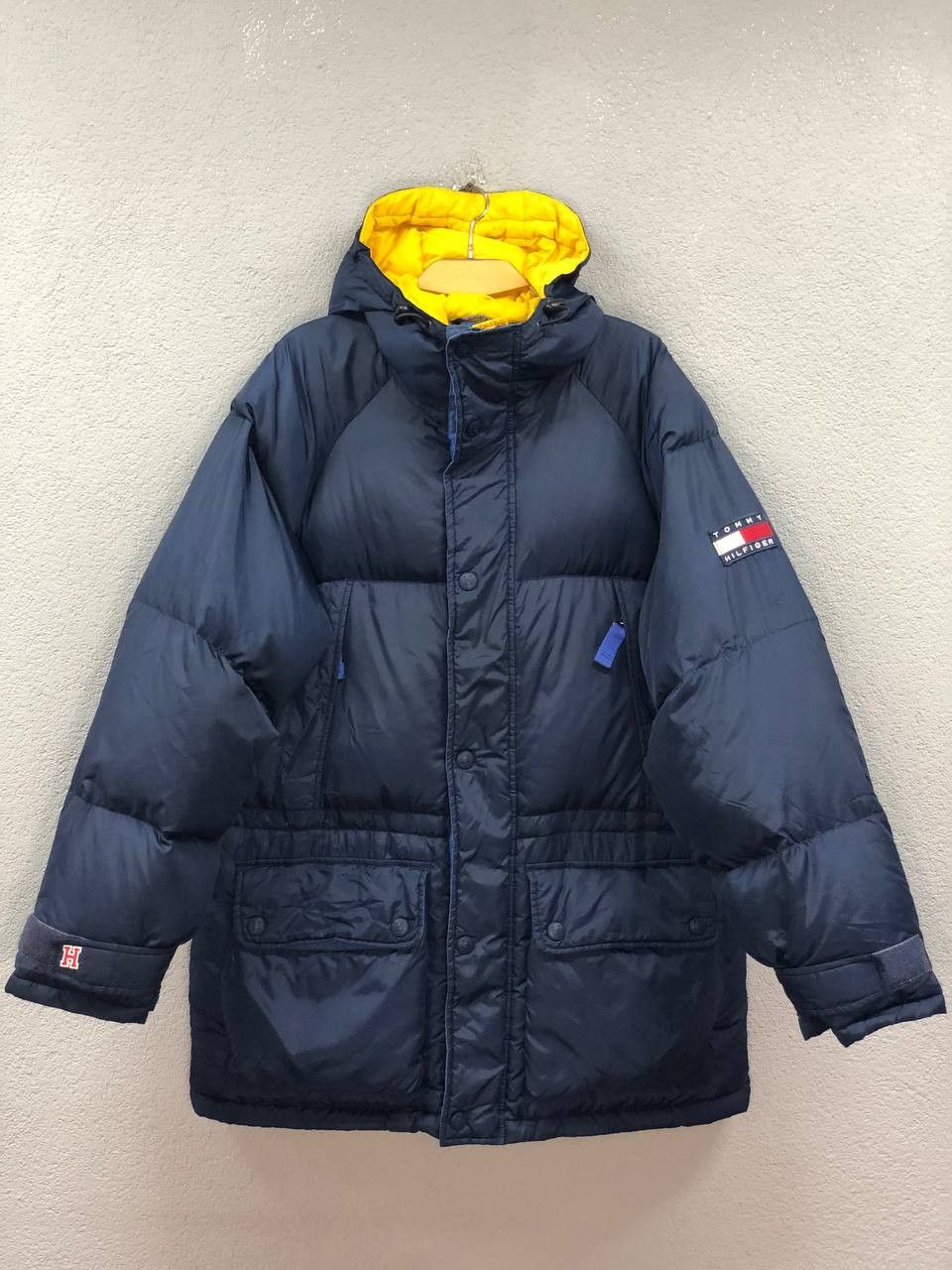 Tommy Hilfiger Vintage vintage 90s Tommy Hilfiger mens down jacket Medium Grailed