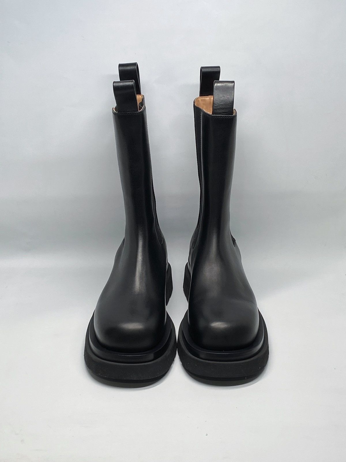 Bottega Veneta Bottega Veneta Lug Sole Leather Boots size 38.5 Size US 8.5 / IT 38.5 - 4 Thumbnail