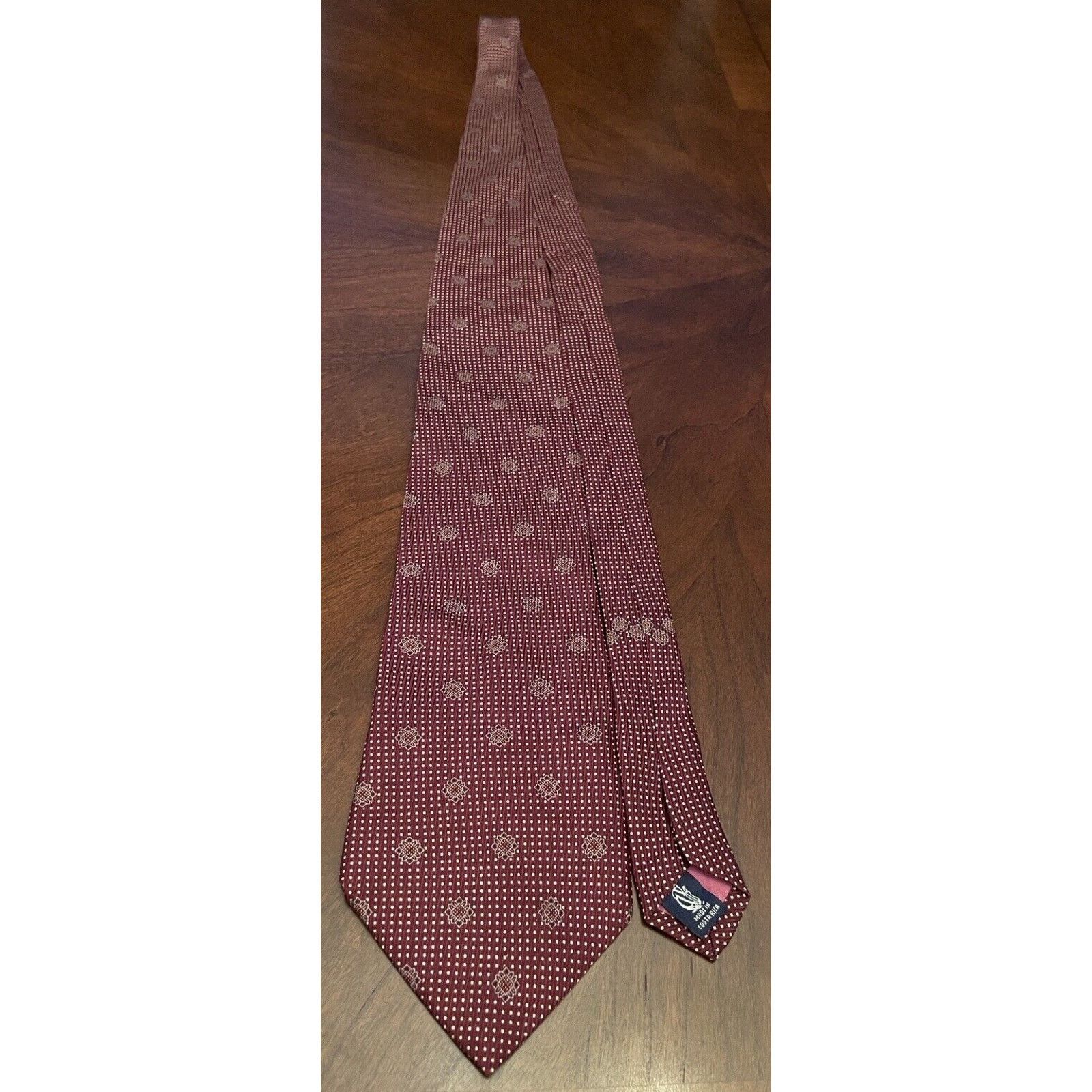Nautica Nautica Burgundy Silk Mens NeckTie Made In Costa Rica Size ONE SIZE - 3 Thumbnail