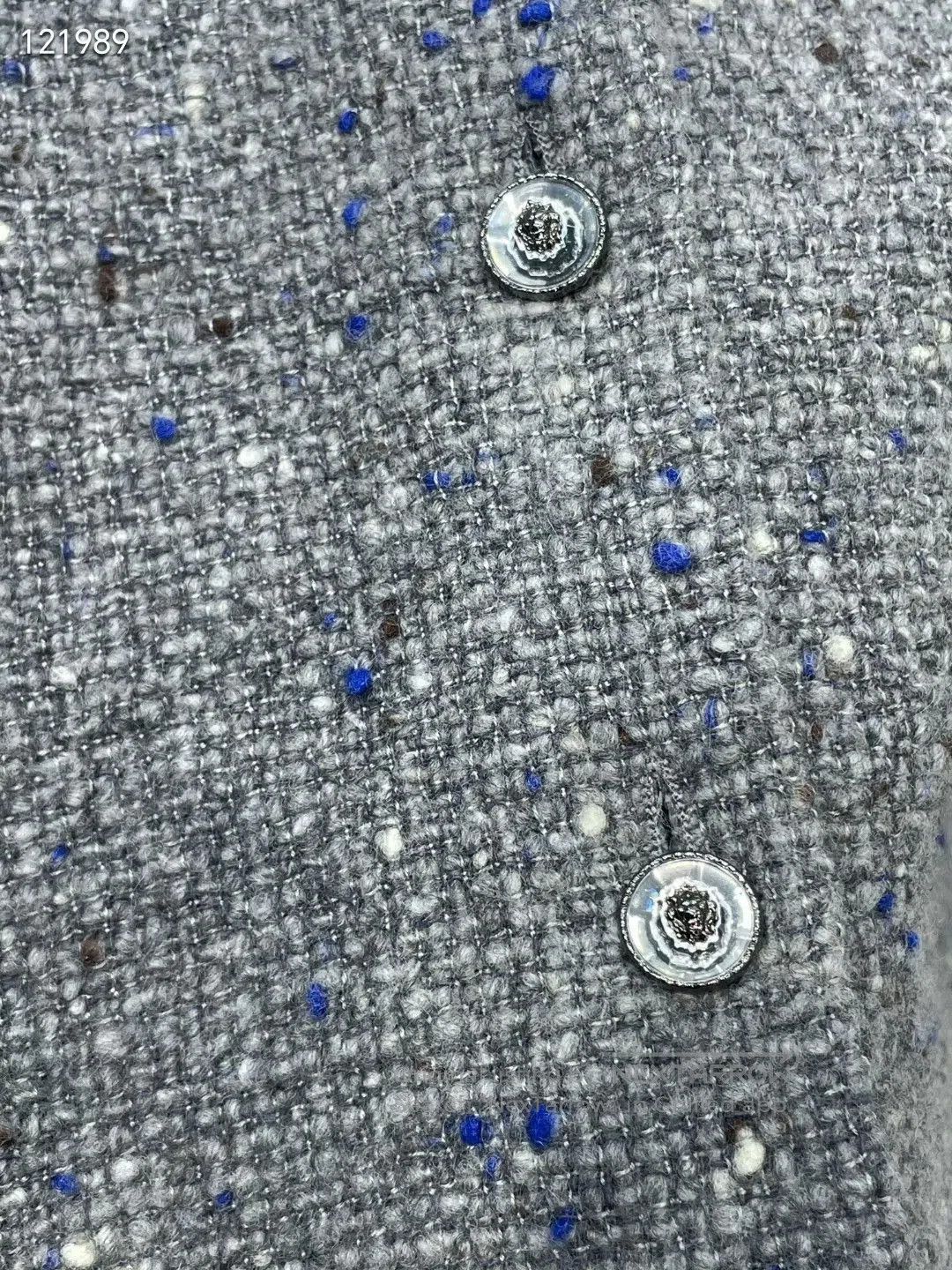 Chanel Chanel 24A Lion Buckle Tweed Shirt. Size US M / EU 48-50 / 2 - 3 Thumbnail