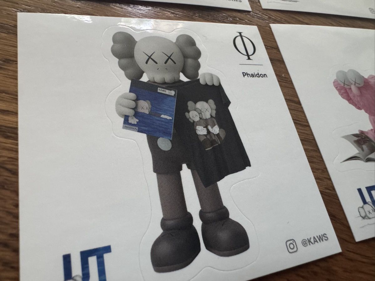 Kaws × Uniqlo 10 HIGH QUALITY Kaws Stickers Phaidon x Uniqlo Book LIMITED Size ONE SIZE - 7 Thumbnail