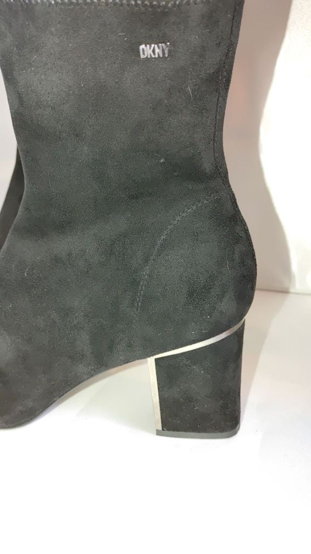 DKNY DKNY Cavale Suede Booties Size 10M NWOB Size US 10 / IT 40 - 3 Thumbnail