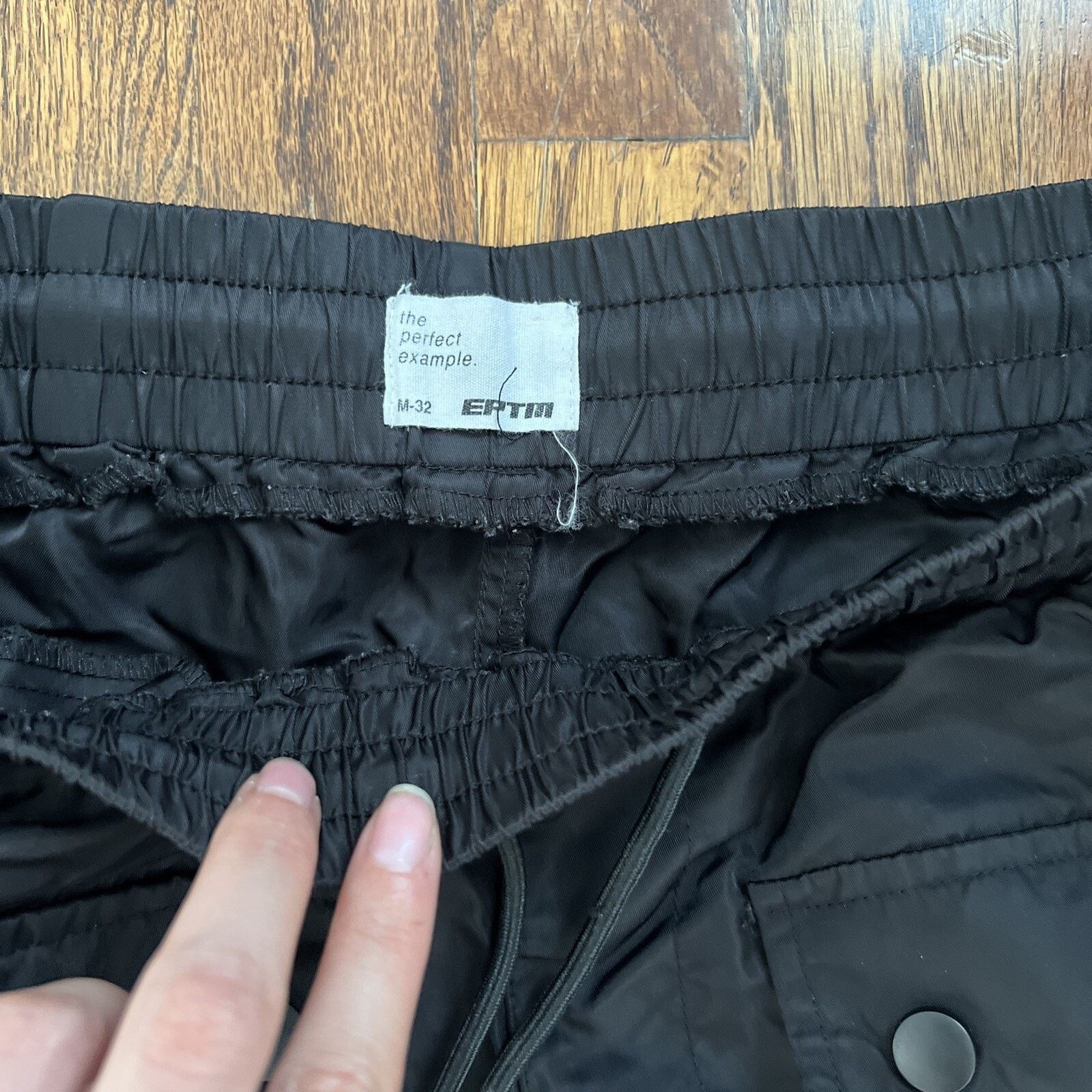 EPTM. EPTM Eptm Stacked Flare 3.0 Black Cargo Pockets Pants Size US 32 / EU 48 - 4 Thumbnail