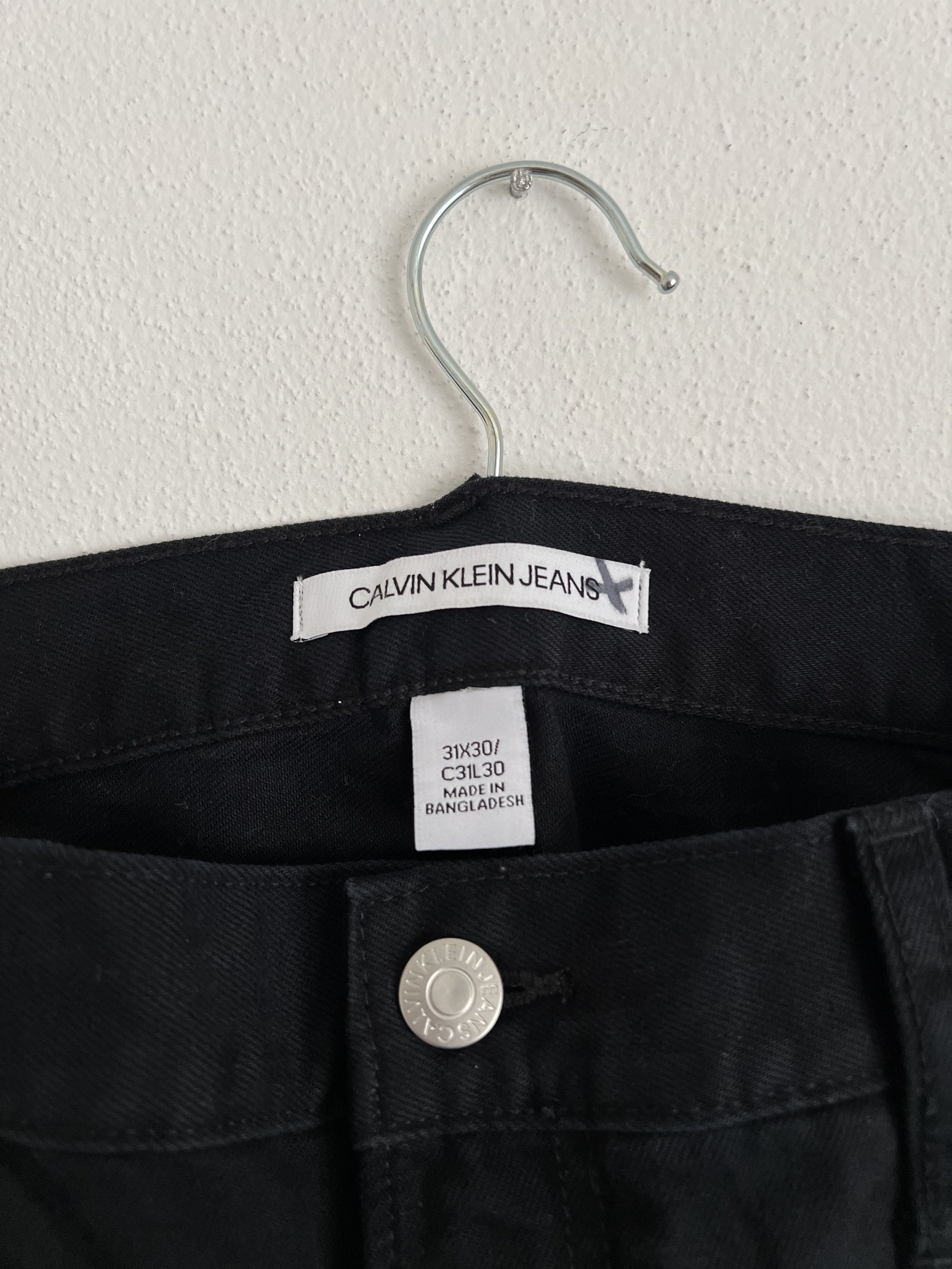 Calvin Klein CKJ Calvin Klein Jeans 205W39NYC Mid Rise Slim Floral Patch Size 31" - 6 Thumbnail