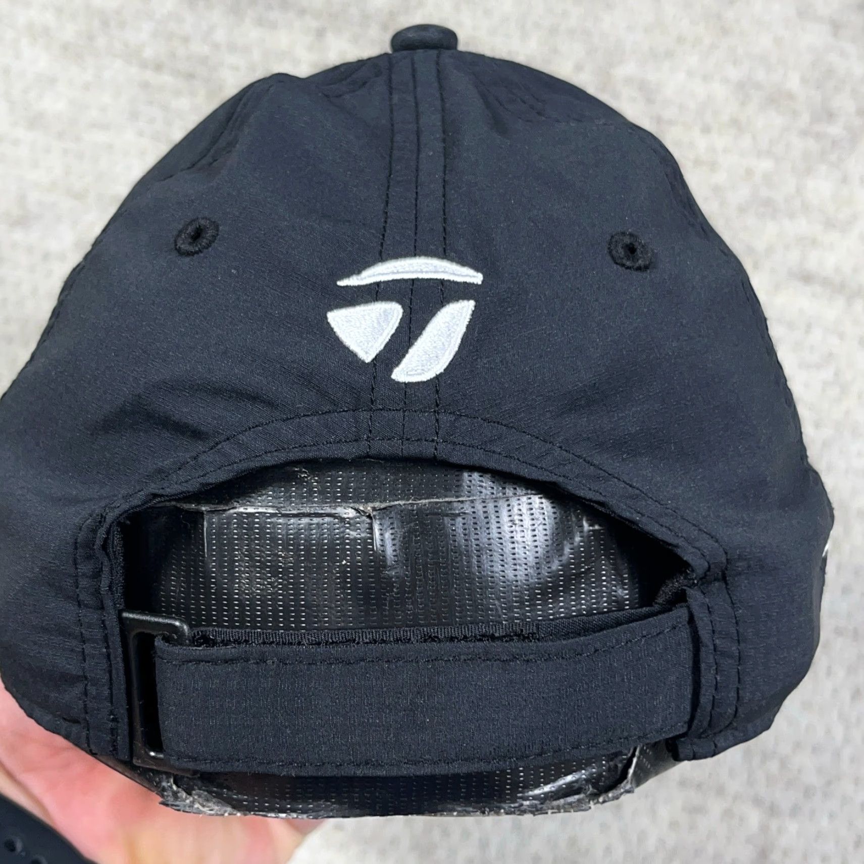 TaylorMade TaylorMade Hat Cap Baseball Adjustable Black White TP5 Qi35 Performance Adult Mens One Size Jersey Polyester Solid Classic Logo Outdoor Sports Cap Size ONE SIZE - 6 Thumbnail