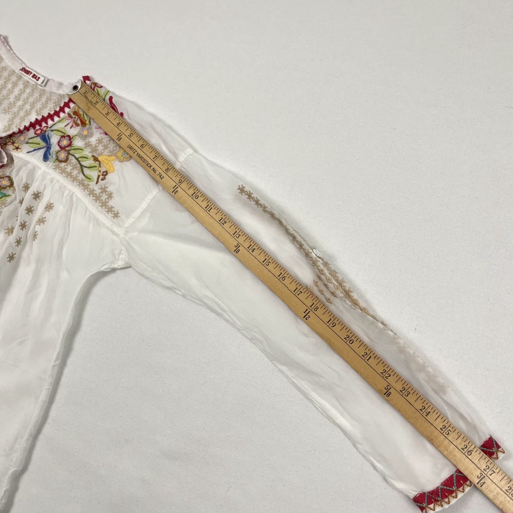 Johnny Was VINTAGE Johnny Was Tunic Top Blouse Womens XS White Dragonfly Embroidered Boho Novelty Size XS / US 0-2 / IT 36-38 - 6 Thumbnail
