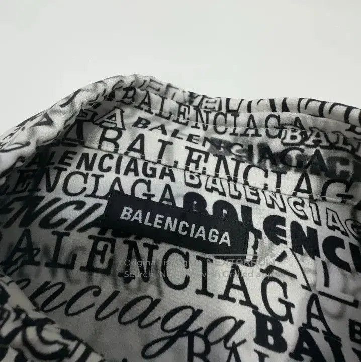 Balenciaga Balenciaga Casual Fashion Button. Size US M / EU 48-50 / 2 - 5 Thumbnail