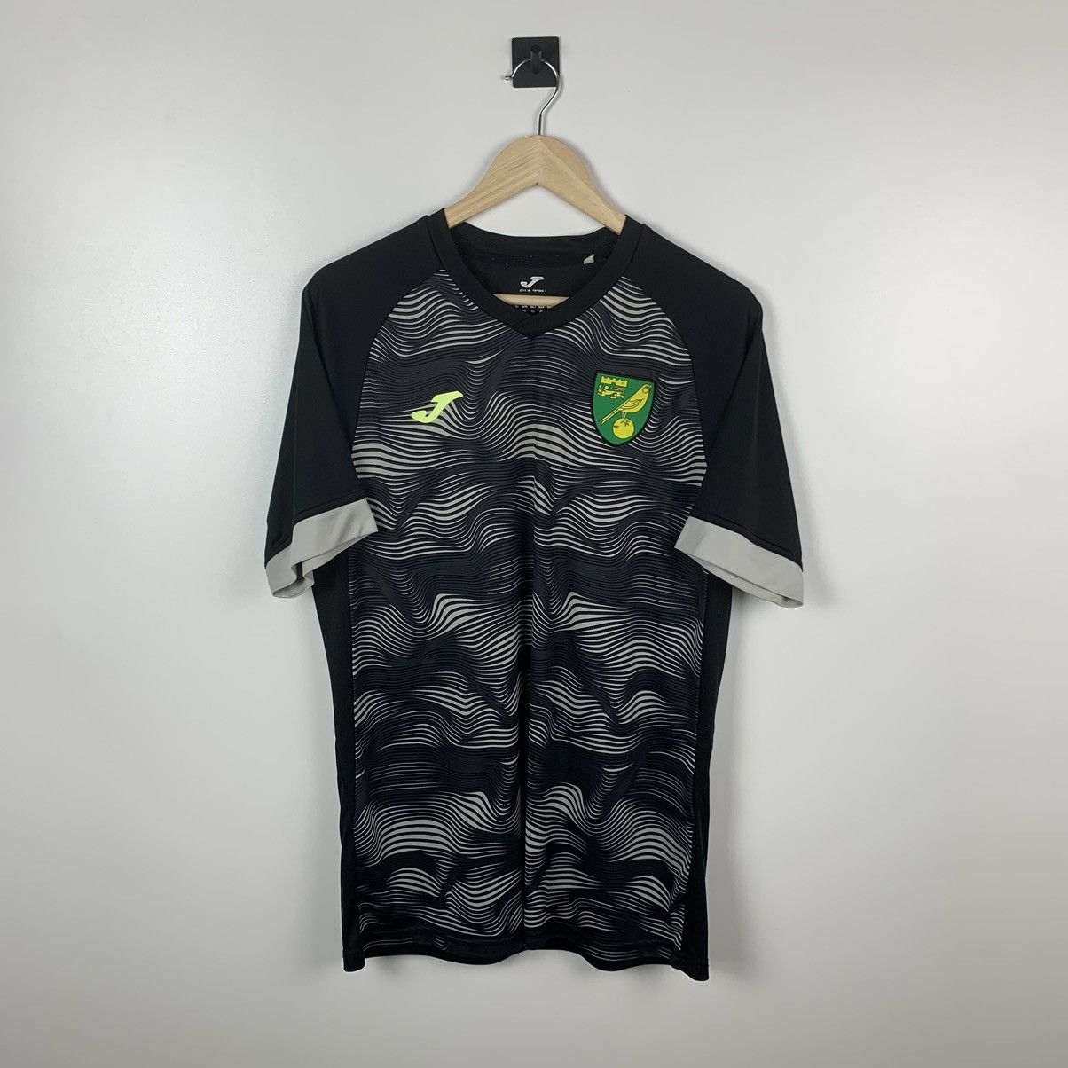 Joma Joma Norwich City Football Soccer Jersey Size XL Size US XL / EU 56 / 4 - 1 Thumbnail