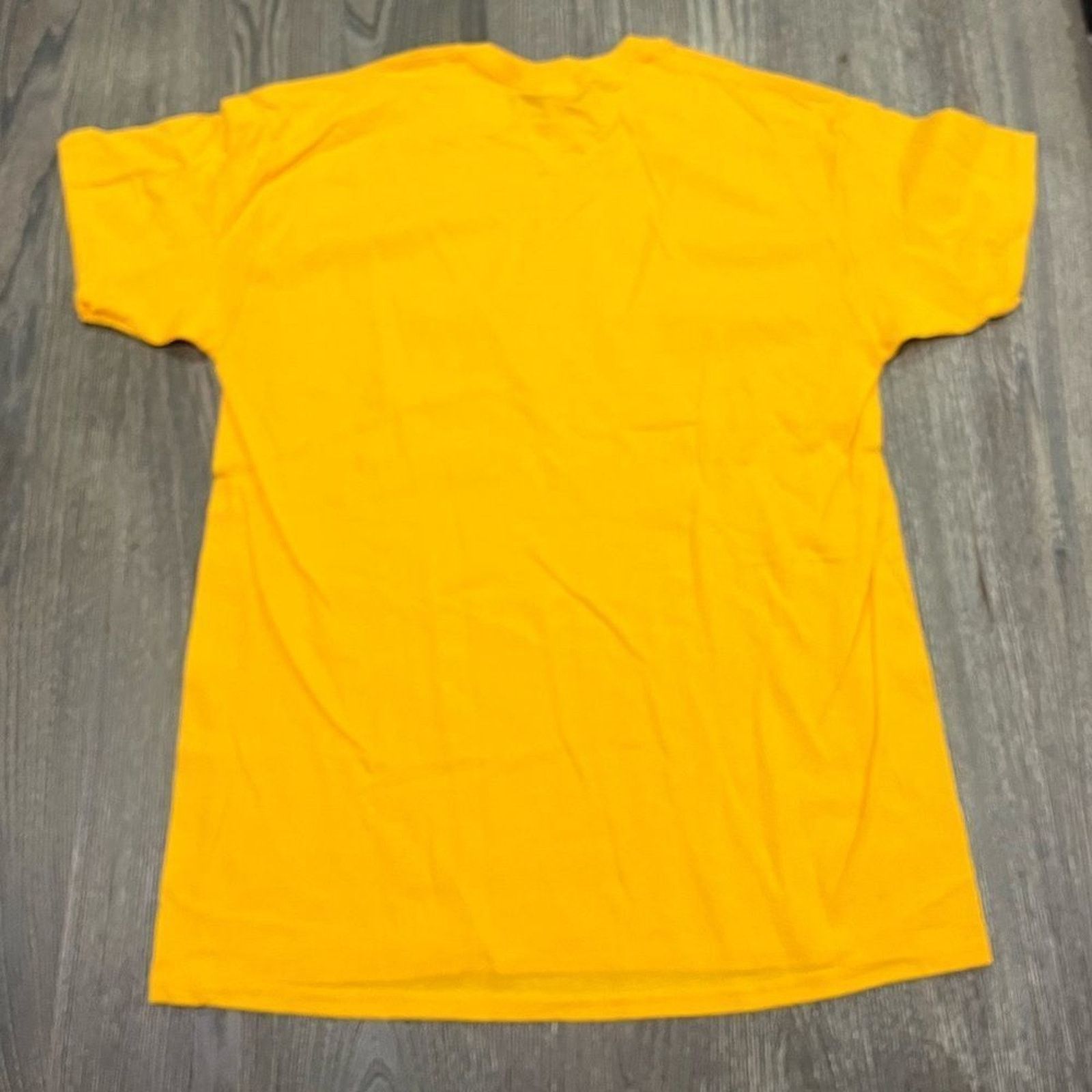 Gildan NWOT Gildan NBA 2 Pack T-Shirts Crewneck Short Sleeve Size L Size US L / EU 52-54 / 3 - 5 Thumbnail