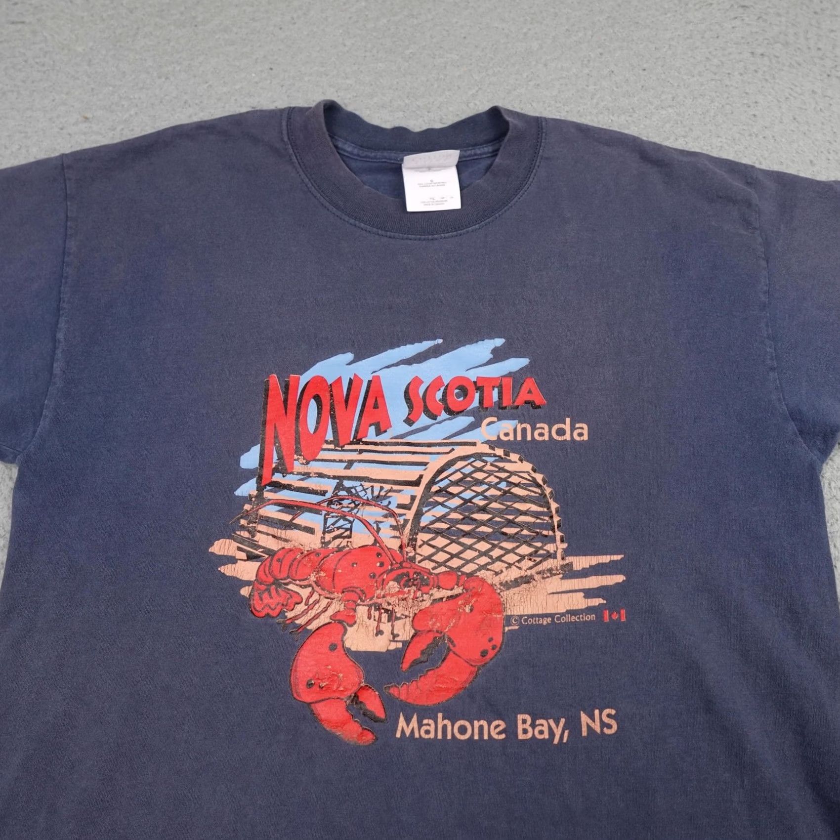 Gildan Vintage Gildan T-Shirt Mens Large Blue Lobster Cottage Collection Shirt Size US L / EU 52-54 / 3 - 4 Thumbnail