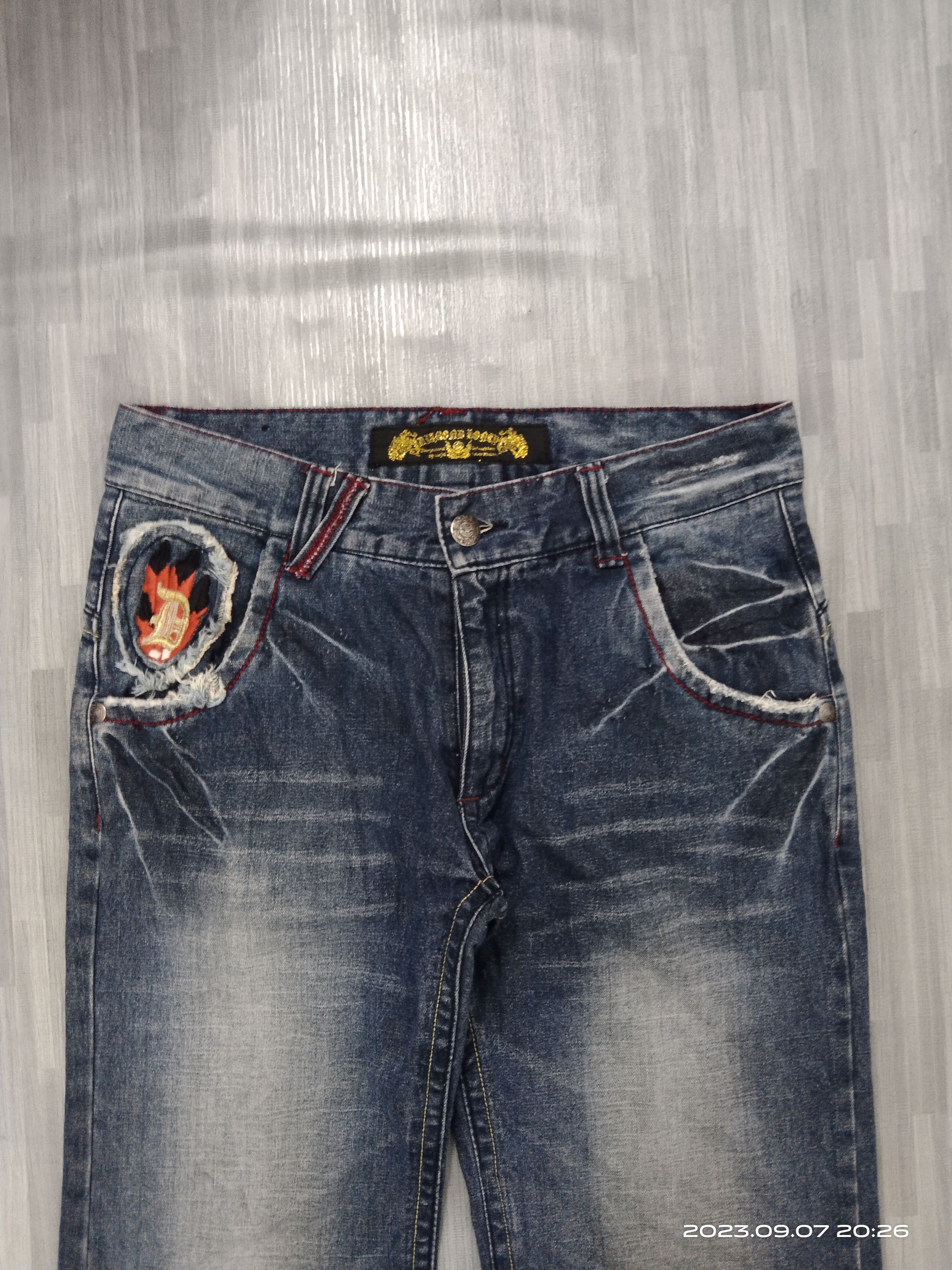 If Six Was Nine FLARE SICK SPELLOUT DIAMOND HONEY DENIM PANTS Size US 31 - 4 Thumbnail