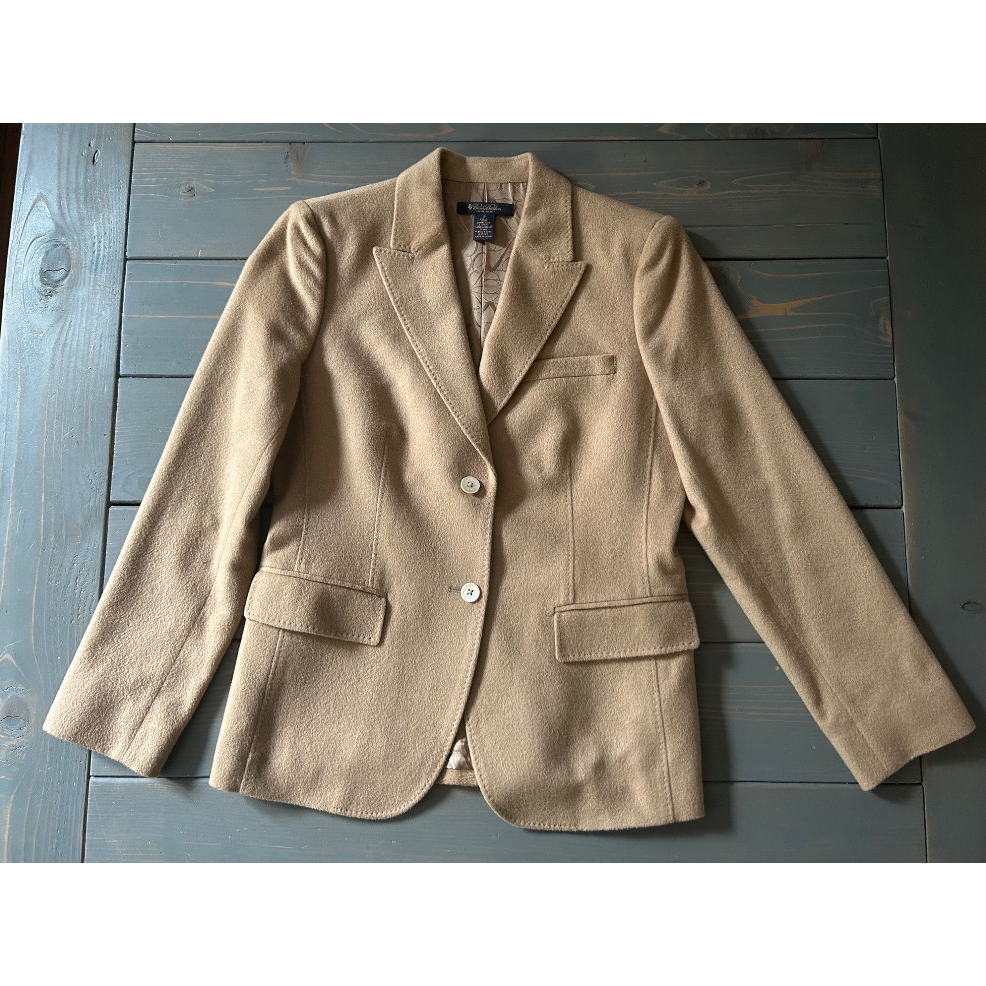Brooks Brothers Brooks Brothers Women’s Italian fabric baby Camel hair Blaze Size M / US 6-8 / IT 42-44 - 4 Thumbnail
