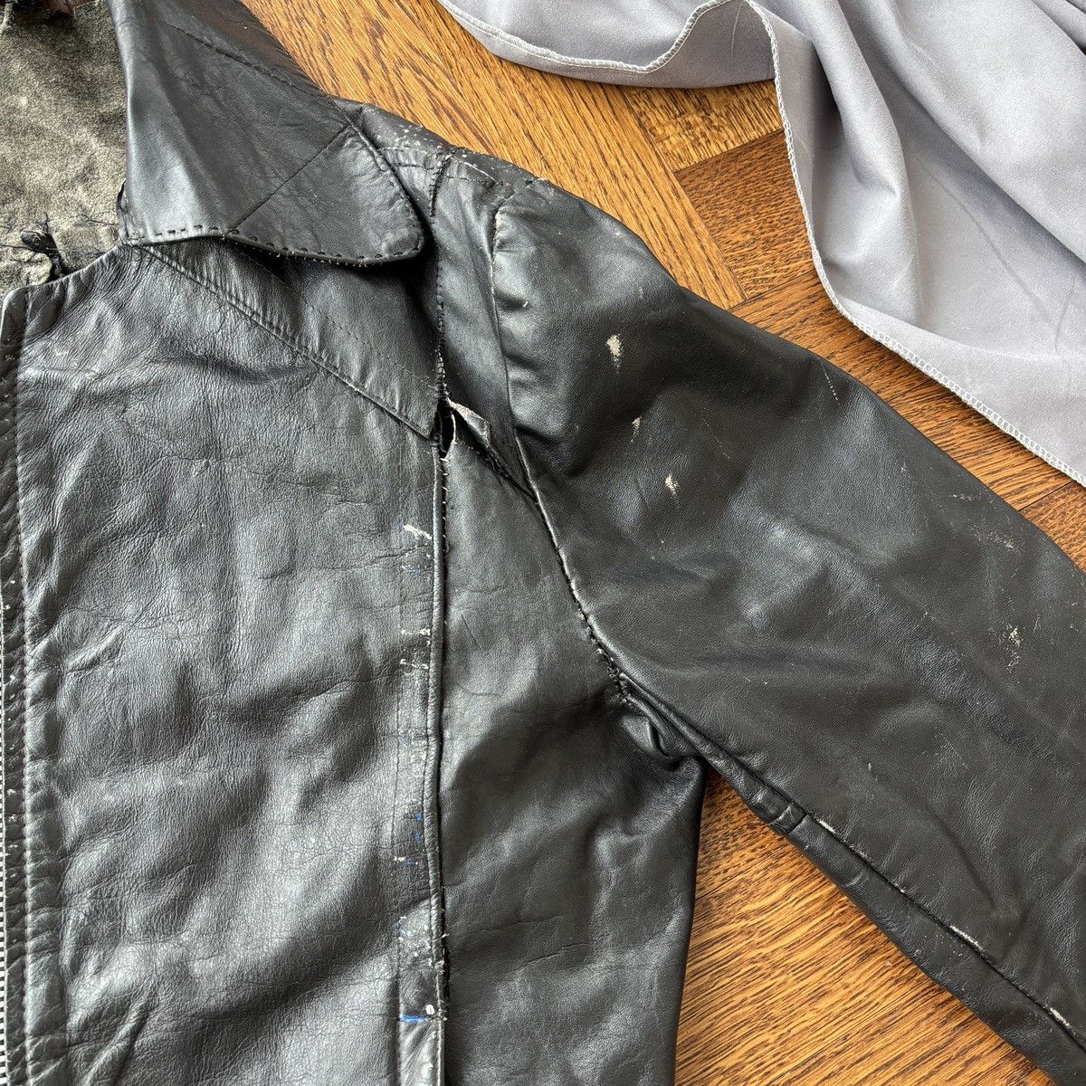 Vintage Trashed Leather Jacket Crust Punk Vintage Moto Paint Splat Size US S / EU 44-46 / 1 - 16 Thumbnail