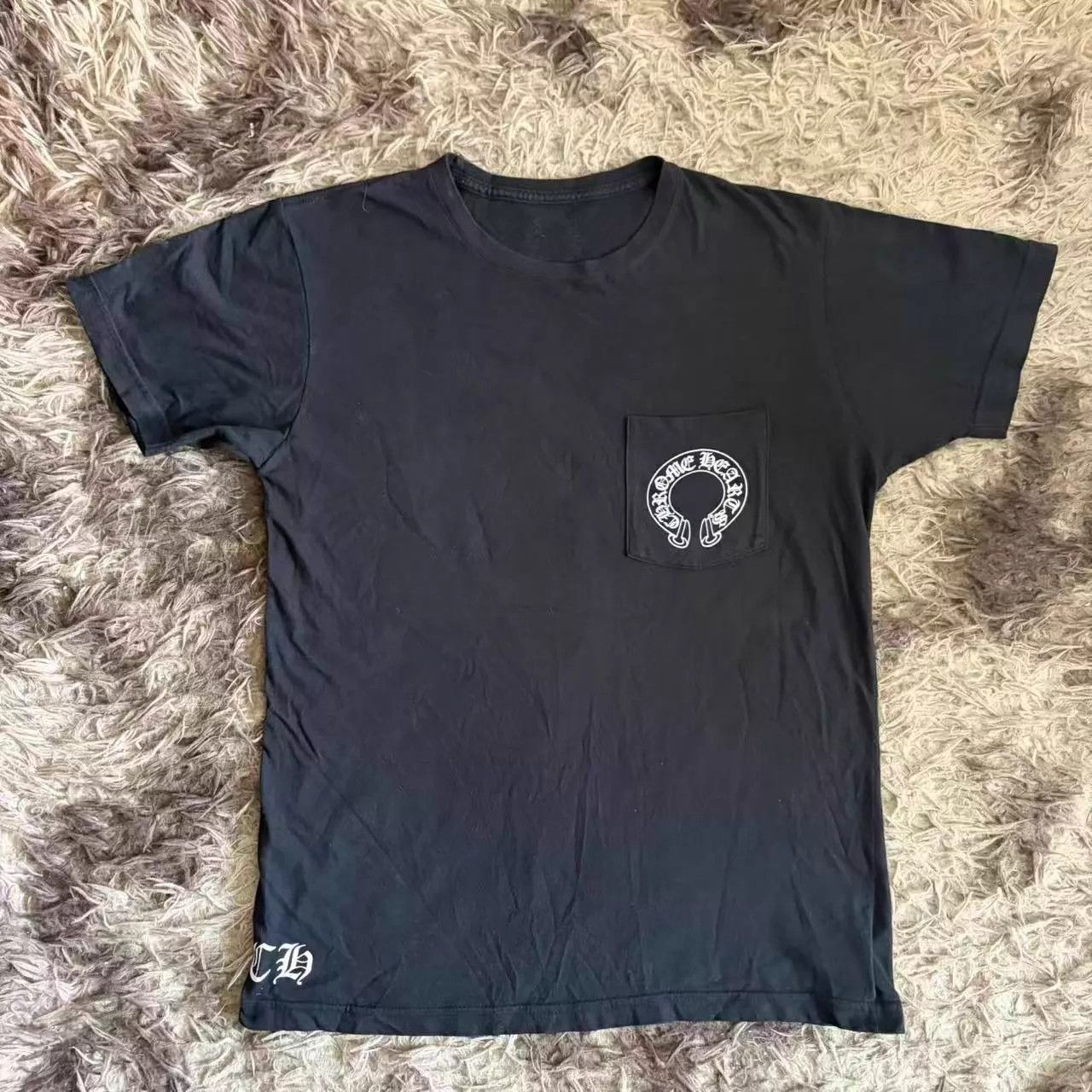 Chrome Hearts Chrome Hearts Cross Logo Cracked Print Short Sleeve Tee M Size US M / EU 48-50 / 2 - 1 Thumbnail