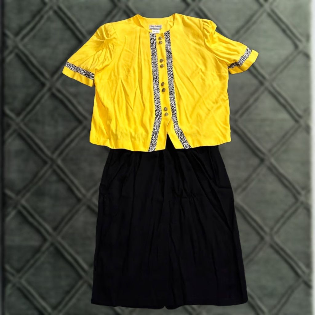Vintage VINTAGE Tracy Richards Business Suit Blazer Skirt Women 22W Black Yellow 80s Size 40" / US 18 - 1 Thumbnail