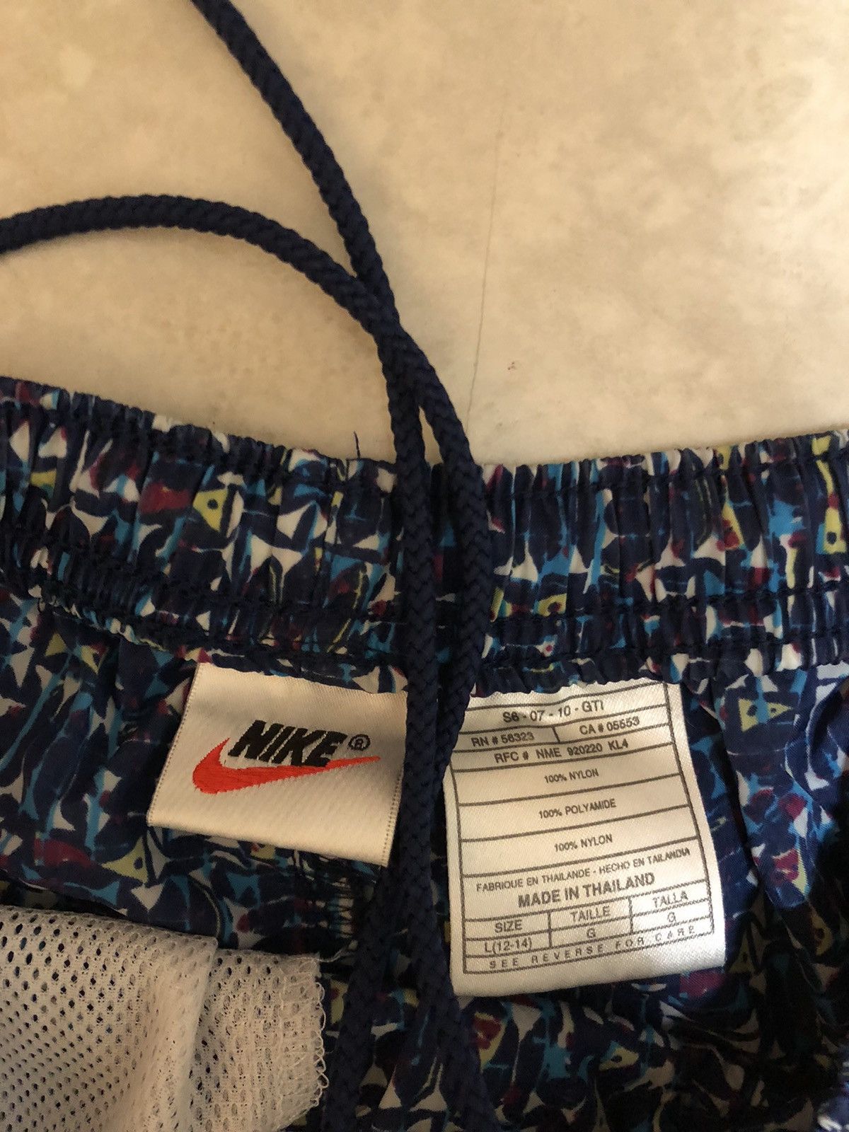 Nike Rare vintage 90s nike abstract geometric art shorts blue Size US 30 / EU 46 - 3 Thumbnail