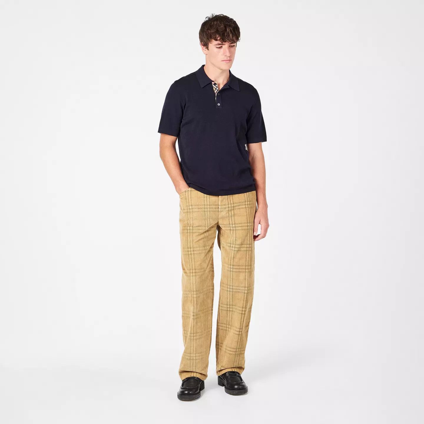 Burberry o1g2r1mq0426 Knitted Short Sleeve Polo Shirt in Navy Size US S / EU 44-46 / 1 - 6 Thumbnail