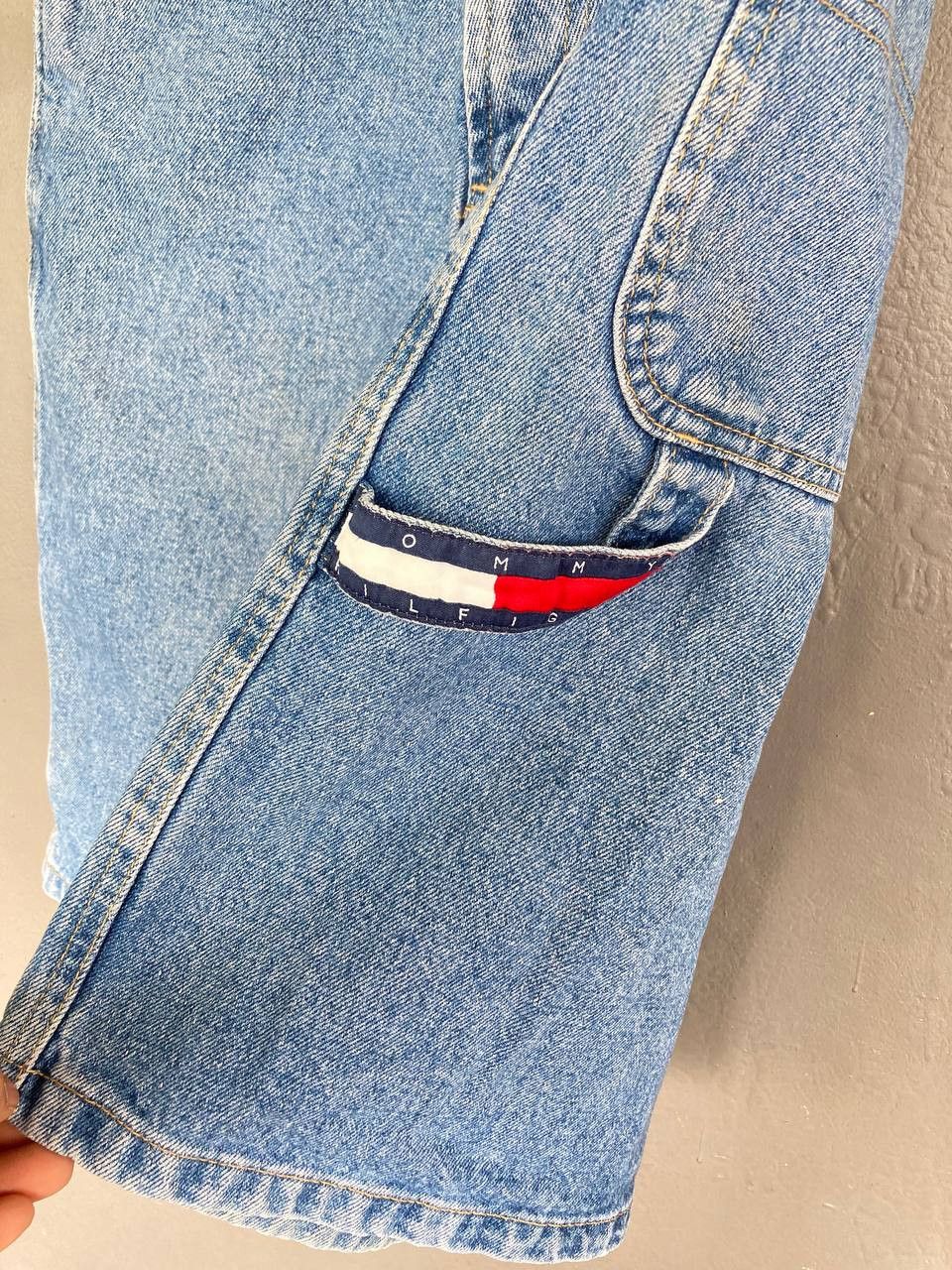 Tommy Hilfiger Vintage TH Carpenter Jorts Size US 30 / EU 46 - 4 Thumbnail