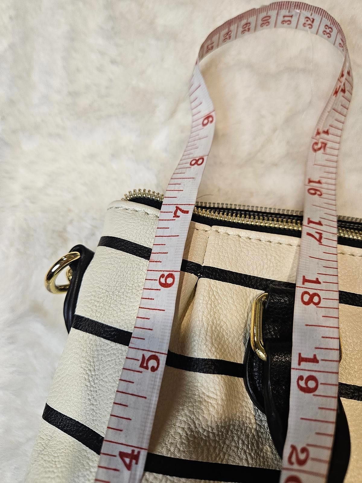 Designer Betsey Johnson Striped Crossbody Handbag Size ONE SIZE - 6 Thumbnail