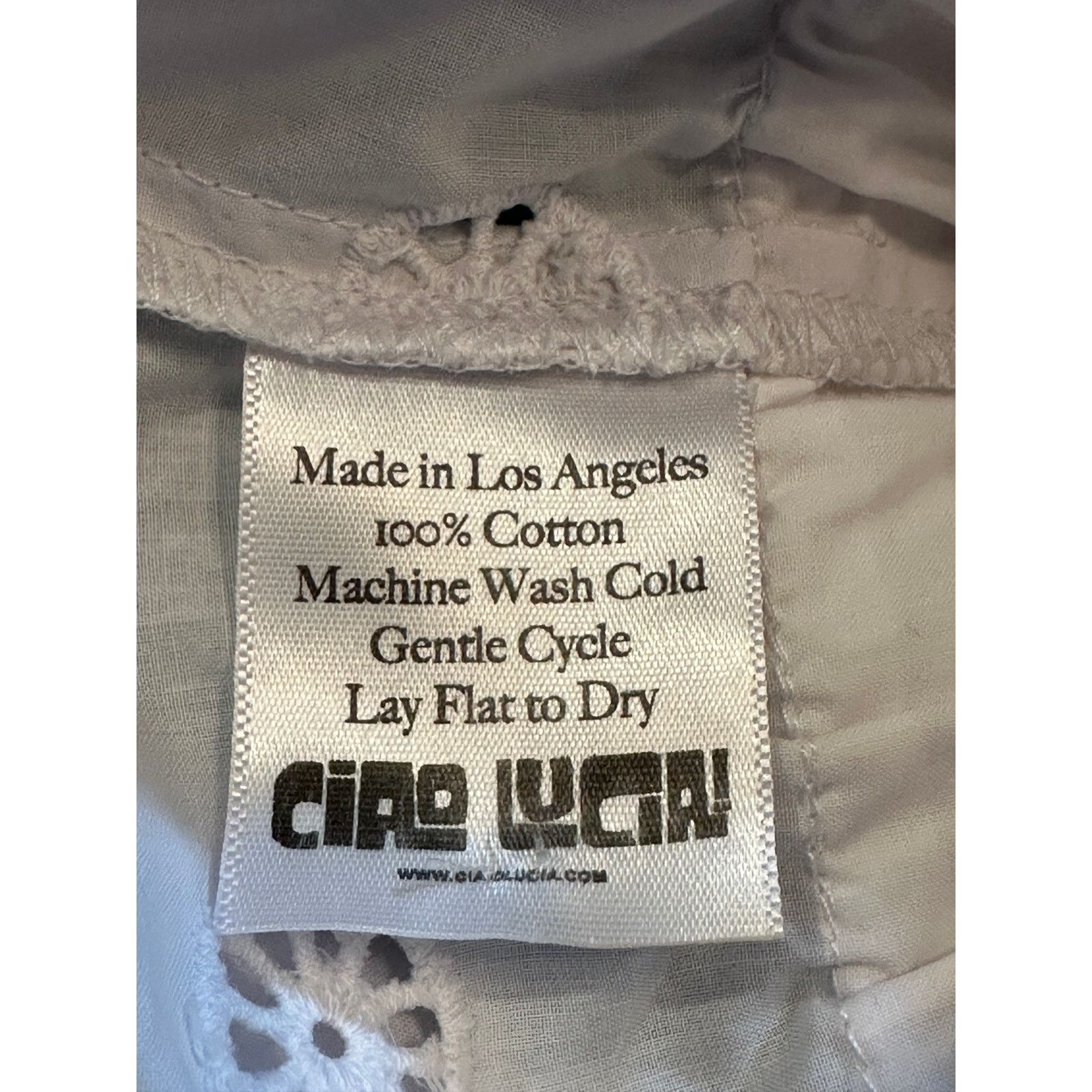 Ciao Lucia Ciao Lucia Olympia Eyelet Cut Out Detailed Top White size XS Size XS / US 0-2 / IT 36-38 - 11 Thumbnail