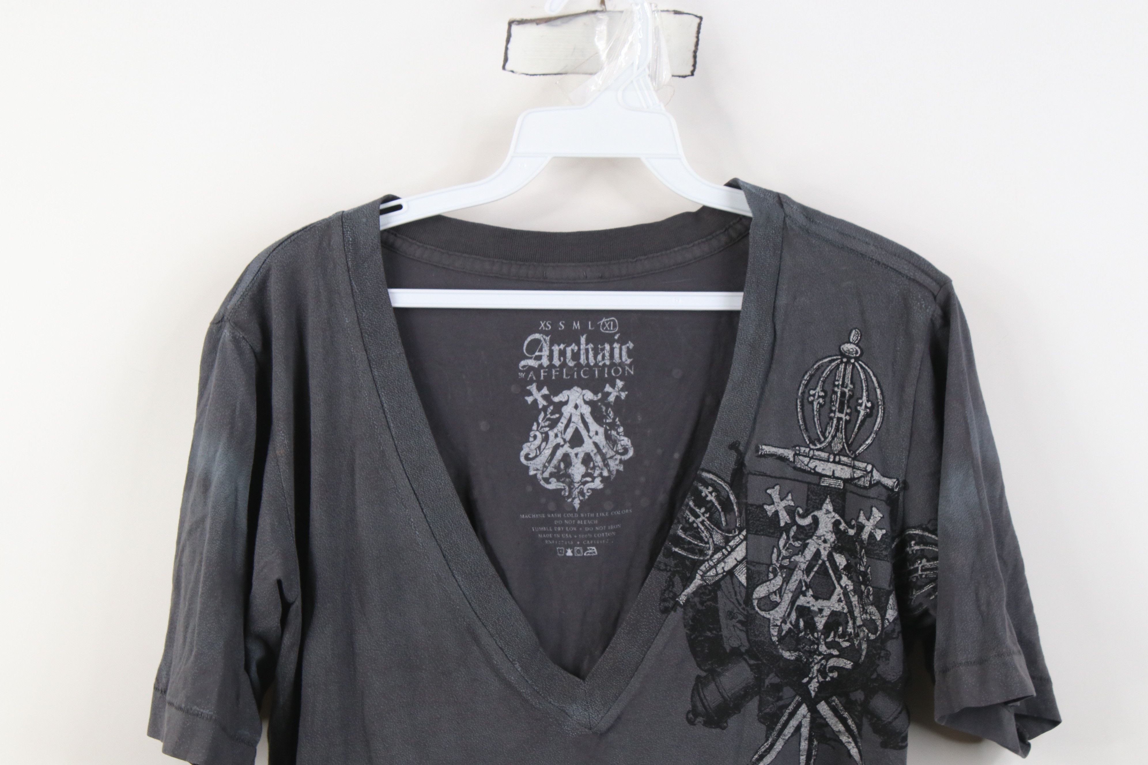 Affliction Affliction Archaic UFC MMA Fighting V-Neck T-Shirt Gray USA Size US XL / EU 56 / 4 - 2 Thumbnail