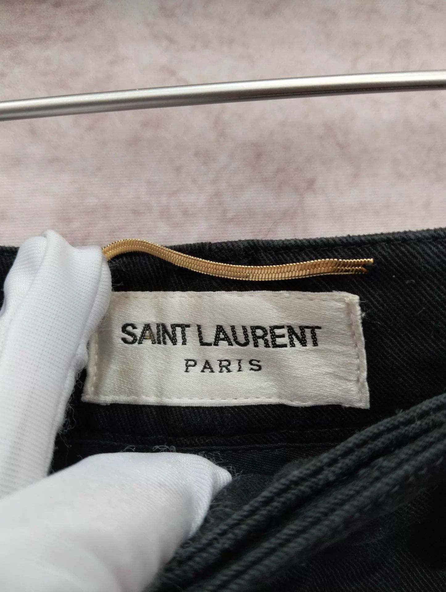 Saint Laurent Paris Saint Laurent Star Embroidered Wmns Denim Shorts 165 Size 27" / US 4 / IT 40 - 4 Thumbnail