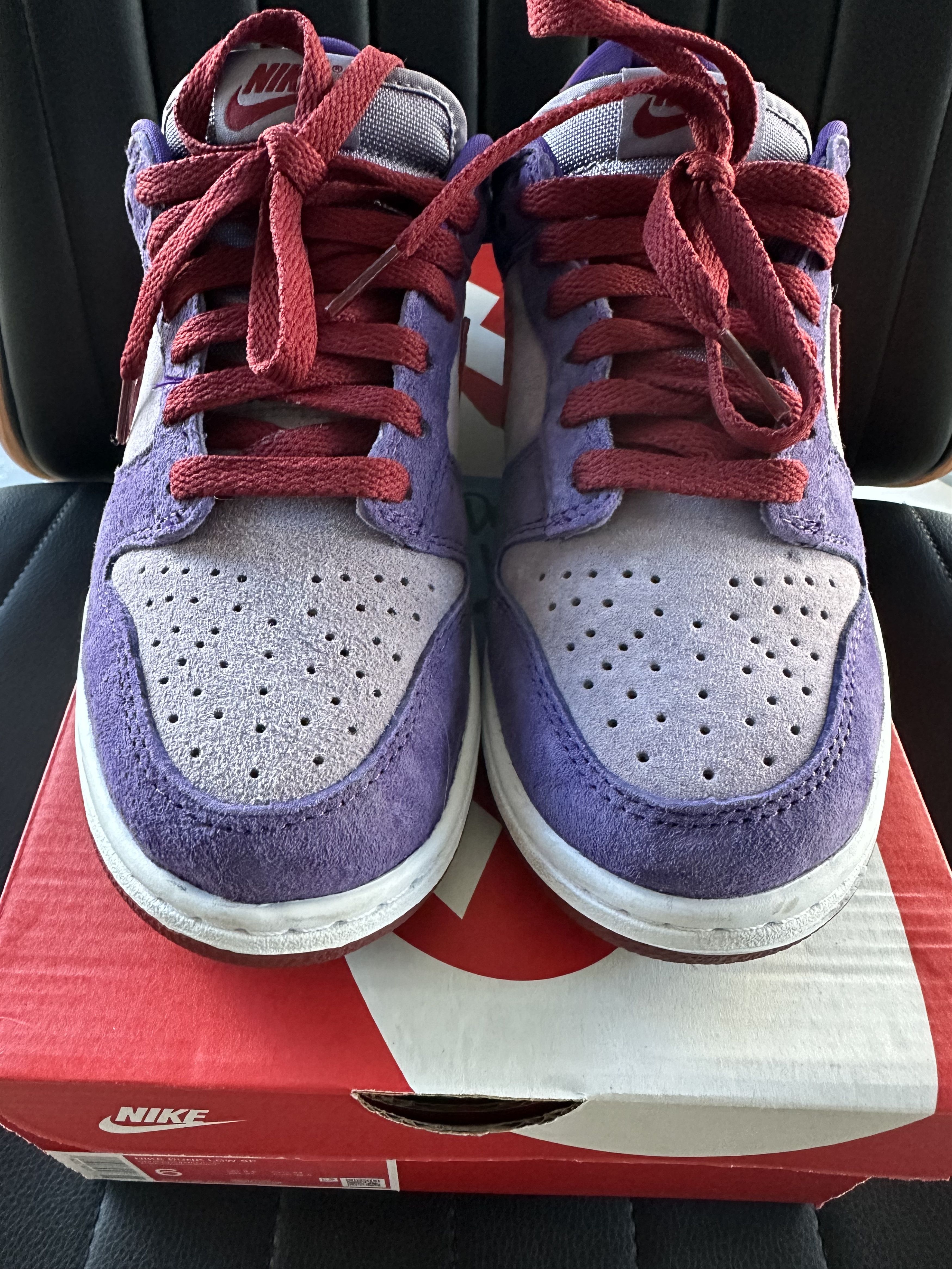 Nike PREOWNED NIKE DUNK LOW SP "PLUM" (2024) Size US 6 / EU 39 - 1 Thumbnail