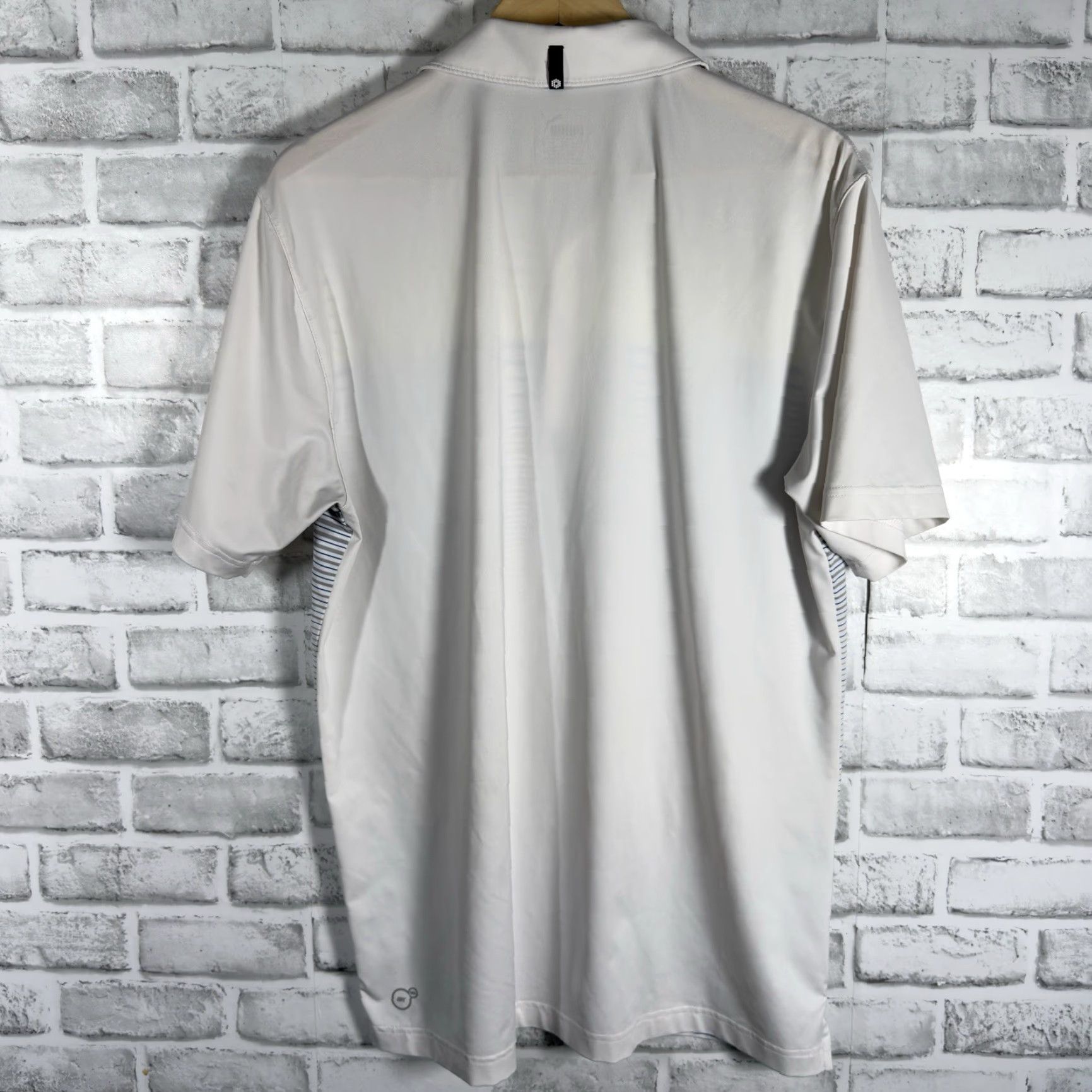 Puma VINTAGE? No. Puma Striped Athletic Polo Shirt Mens Size M White Polo Shirt Mens M White Striped Athletic Polo Puma Shirt Mens M White Size US M / EU 48-50 / 2 - 5 Thumbnail