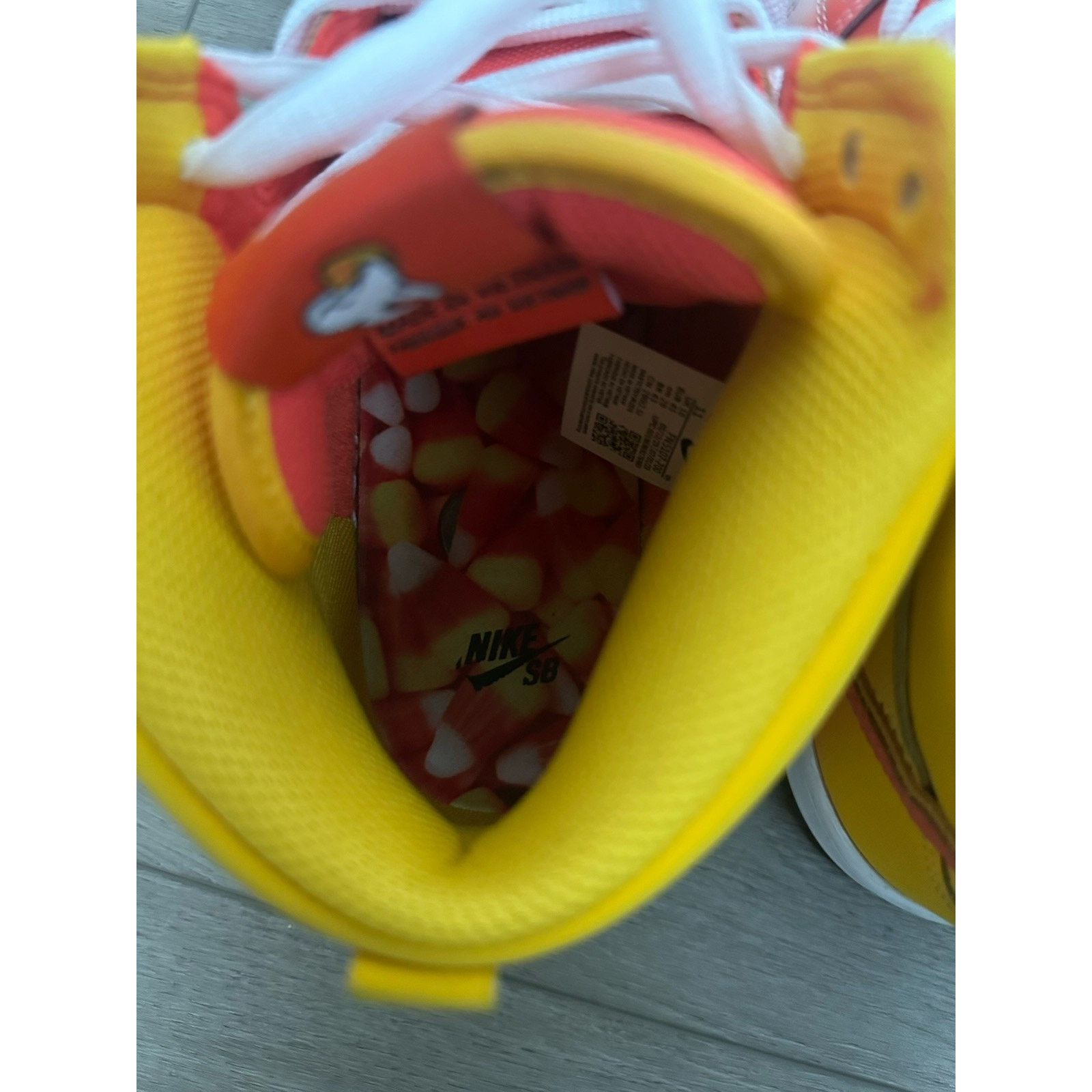 Nike Nike SB dunk high pro candy corn sneakers size 11 men’s Size US 11 / EU 44 - 7 Thumbnail