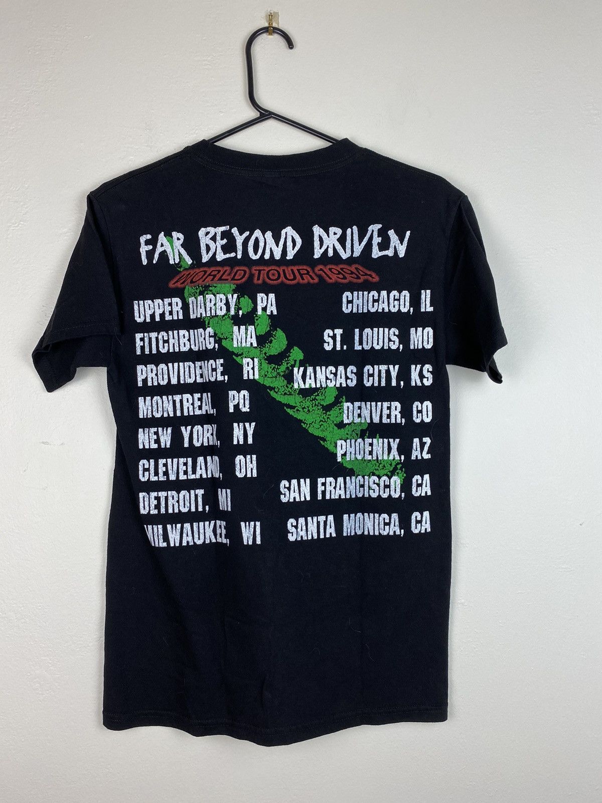 Band Tees Pantera Far Beyond Driven World Tour 1994 T shirt Tee Size US S / EU 44-46 / 1 - 5 Thumbnail