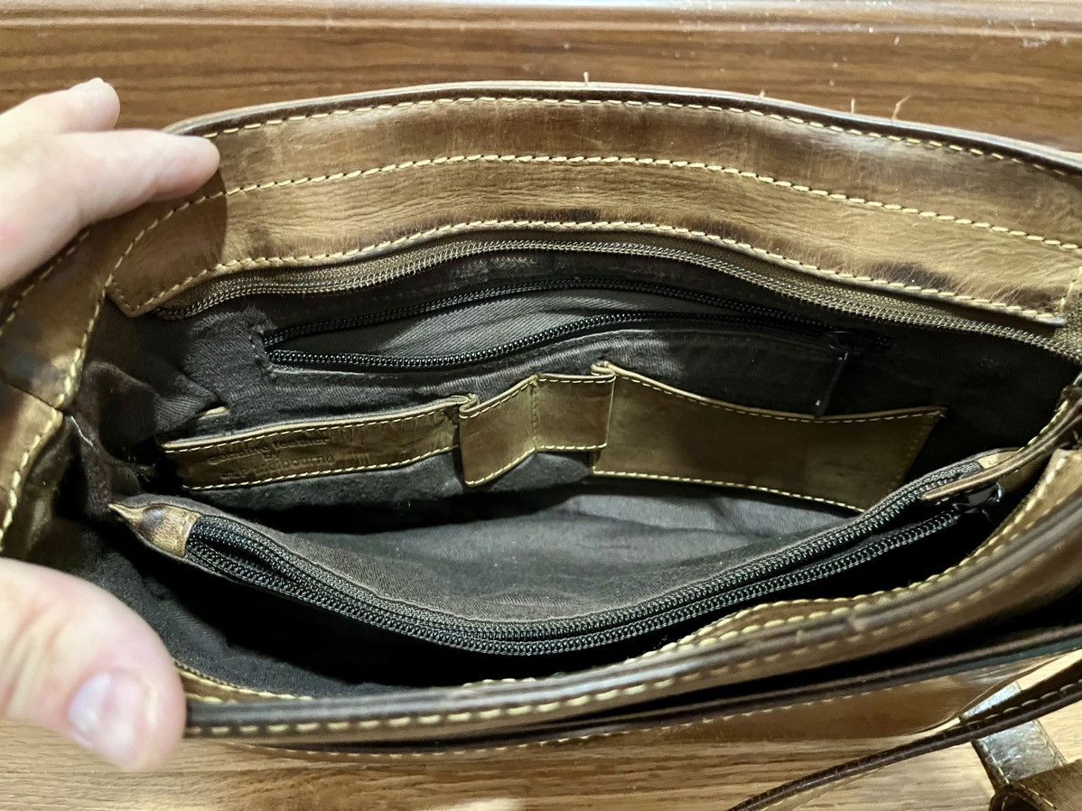 Genuine Leather JLP Melbourne Leather Sling Bag Shoulder Bag Size ONE SIZE - 9 Thumbnail