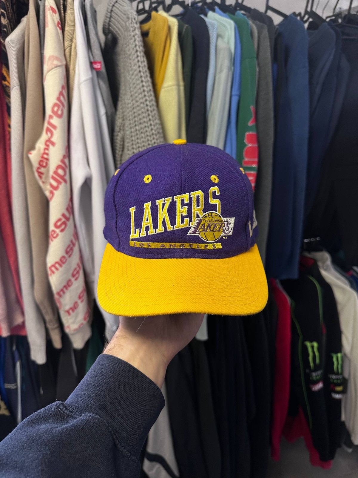 NBA Vintage 90s Los Angeles Lakers NBA Cap Y2K Size ONE SIZE - 3 Thumbnail