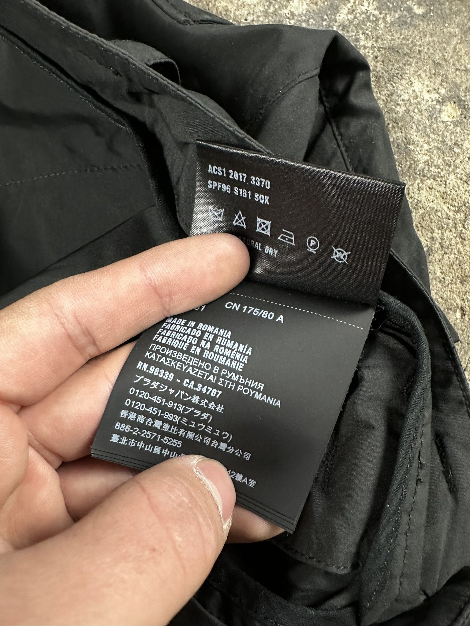 Prada Prada Nylon Tech Cargo Trackpants Size US 30 / EU 46 - 9 Thumbnail