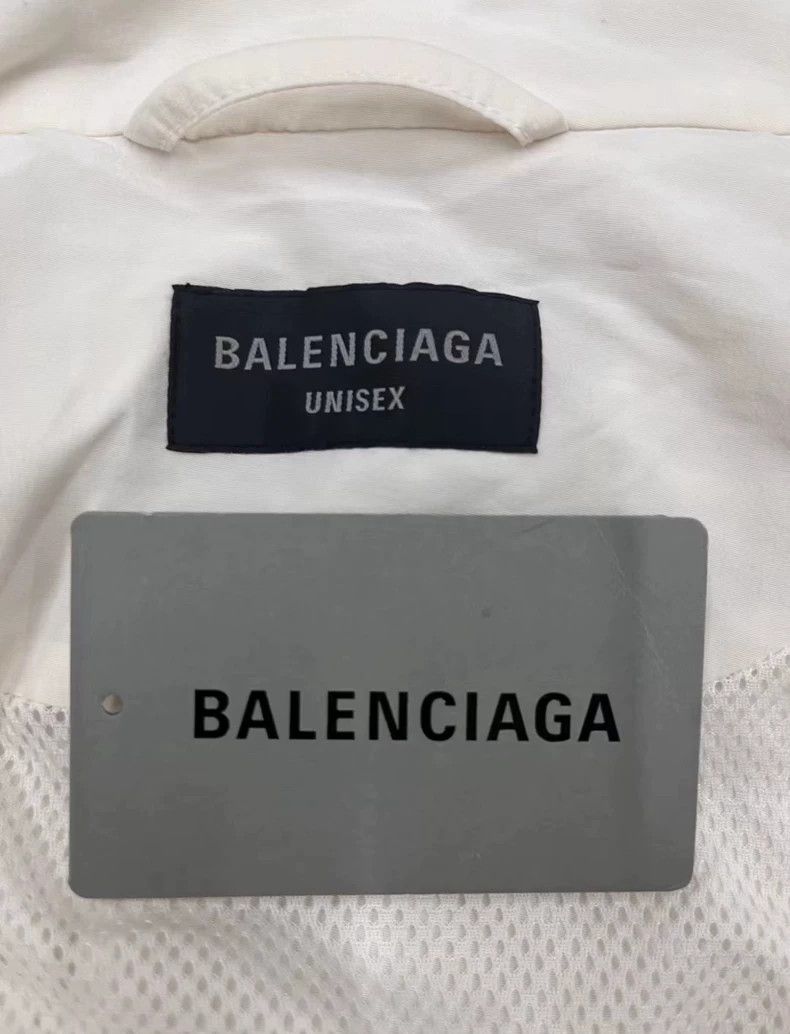 Balenciaga Balenciaga Logo monogram print contrast sunscreen collar j Size US XXS / EU 40 - 4 Thumbnail