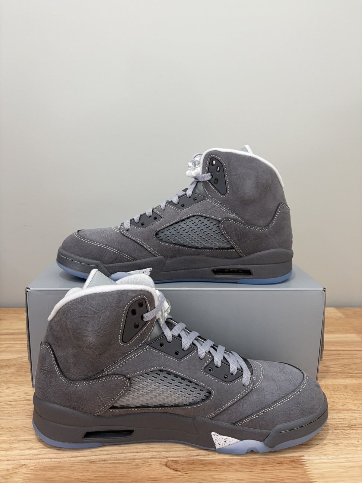 Jordan Brand Air Jordan 5 Retro Wolf Grey 2026 DD0587-002 Size US 10 / EU 43 - 8 Thumbnail