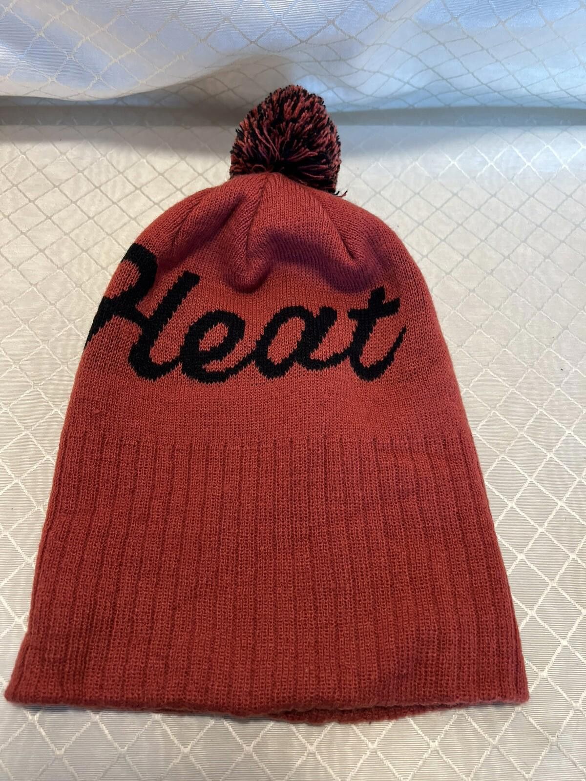 Other Miami Heat NBA Team Apparel Red Knit Cuffed Pom Pom Hat Size ONE SIZE - 1 Thumbnail
