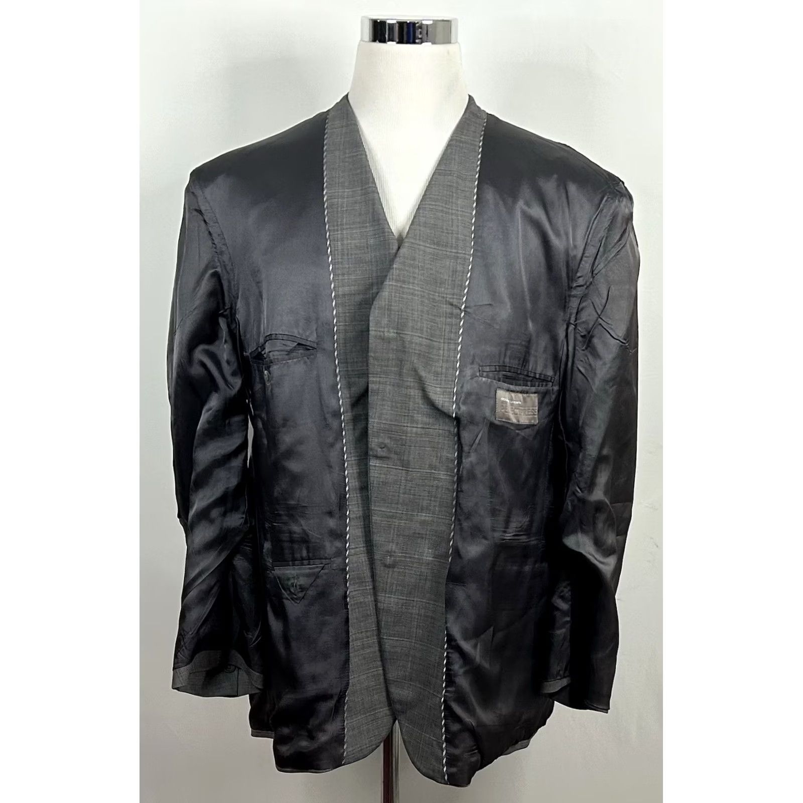 Oscar De La Renta Oscar de la Renta Suit 46R 2 Piece Wool Plaid Three-Button Gray Mens Buisness Formal Vintage: No Size 46R - 7 Thumbnail
