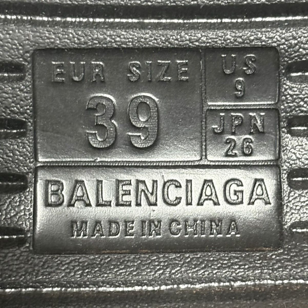 Balenciaga SS2021 BALENCIAGA BY DEMNA MOLD SLIDE RUNWAY Size US 9 / EU 42 - 5 Thumbnail