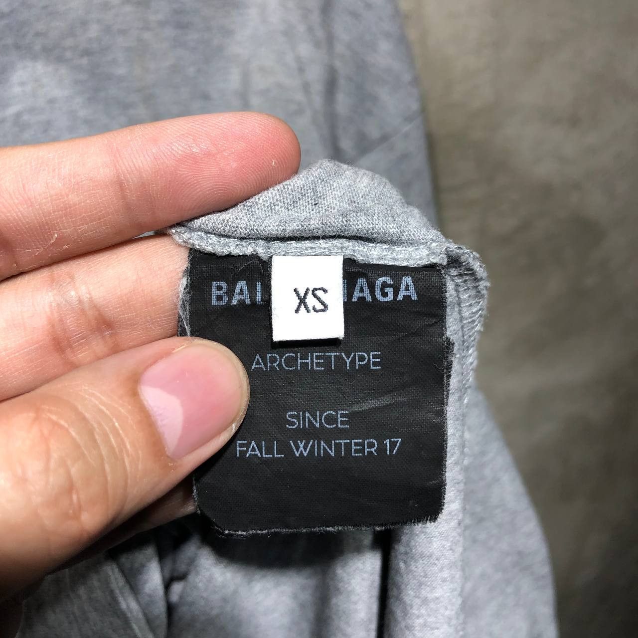 Balenciaga Balenciaga small logo tee Size US L / EU 52-54 / 3 - 7 Thumbnail