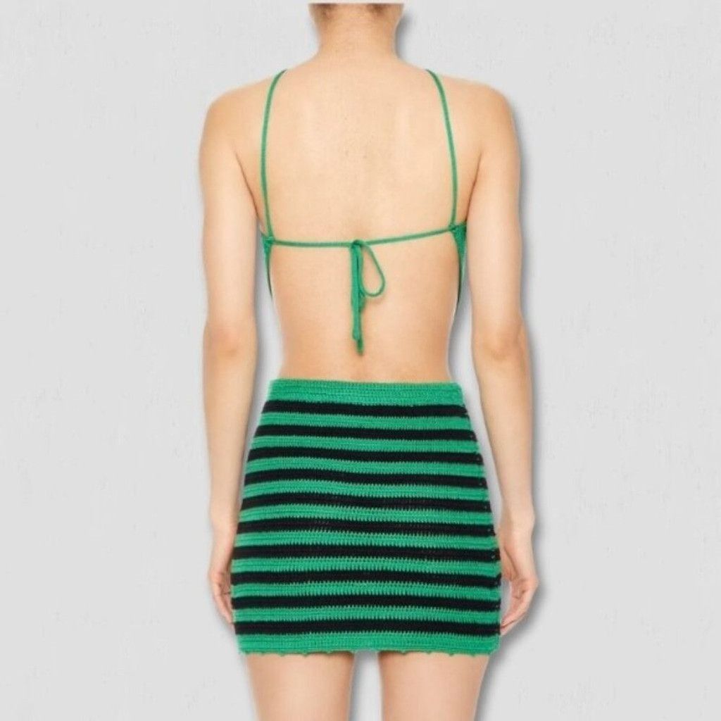 Forever 21 Chevron Knit Halter Top Crochet Striped Green/Black sz M Size M / US 6-8 / IT 42-44 - 2 Thumbnail