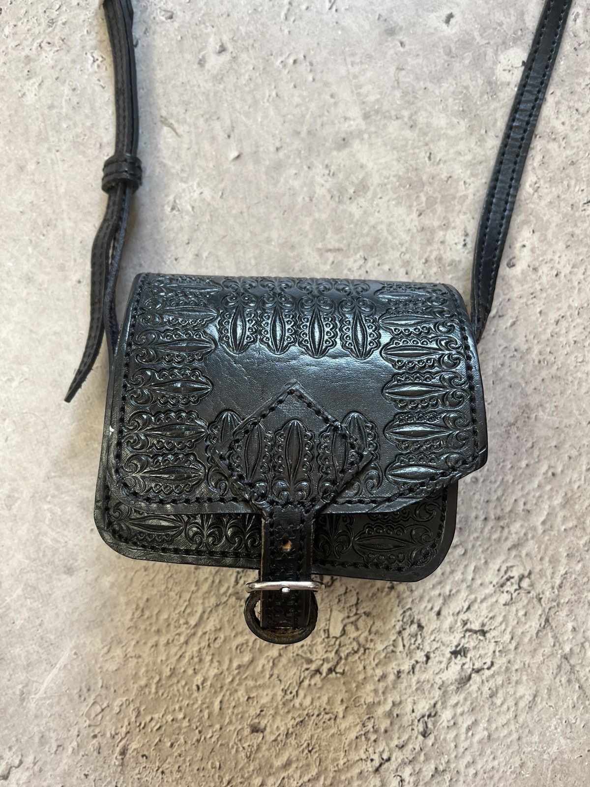 Japanese Brand VINTAGE Y2K LEATHER LGB STYLE KMRII LEATHER BAG Size ONE SIZE - 5 Thumbnail