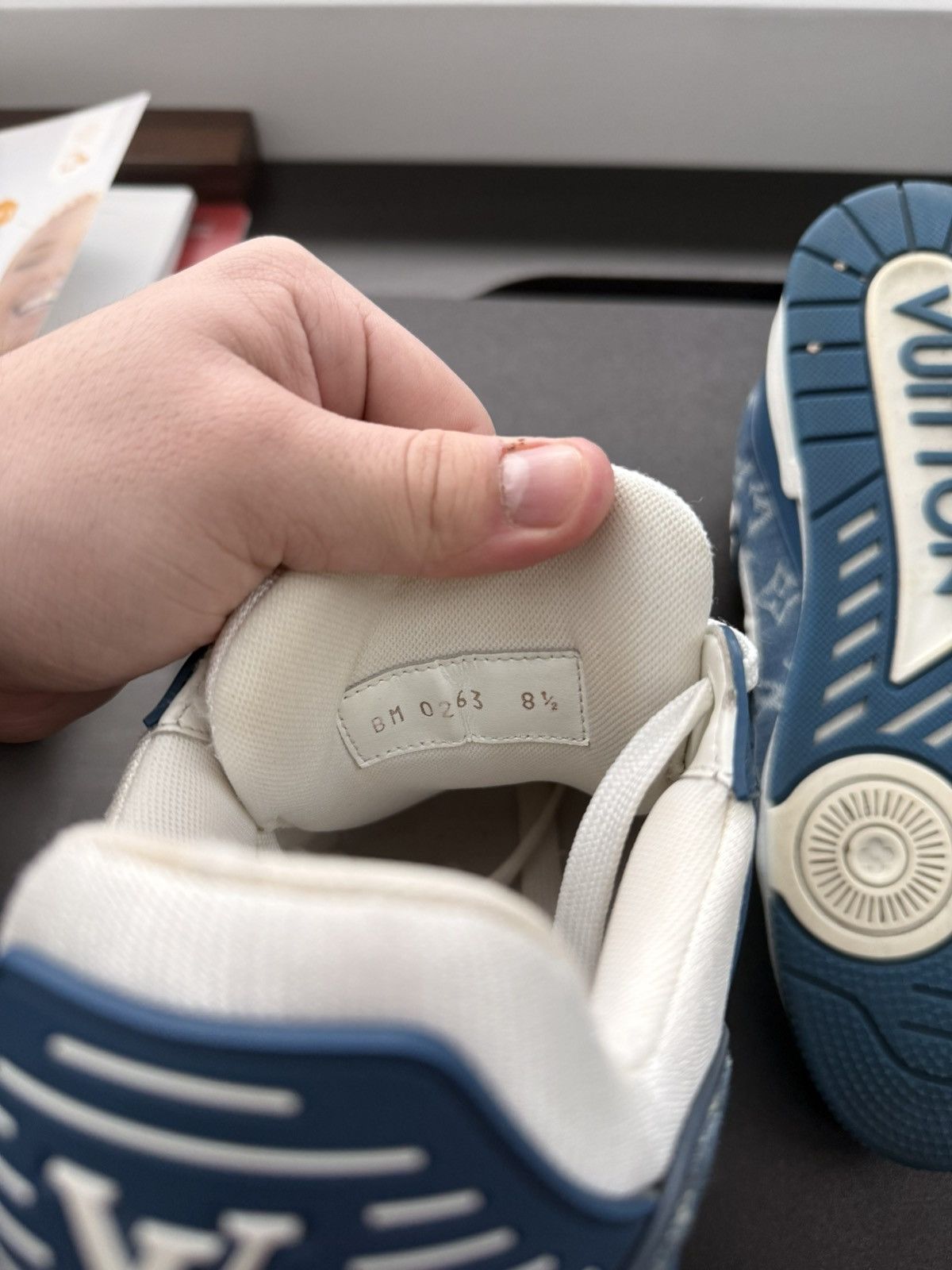 Louis Vuitton Louis Vuitton LV Trainer Sneaker - Original Size US 9.5 / EU 42-43 - 6 Thumbnail